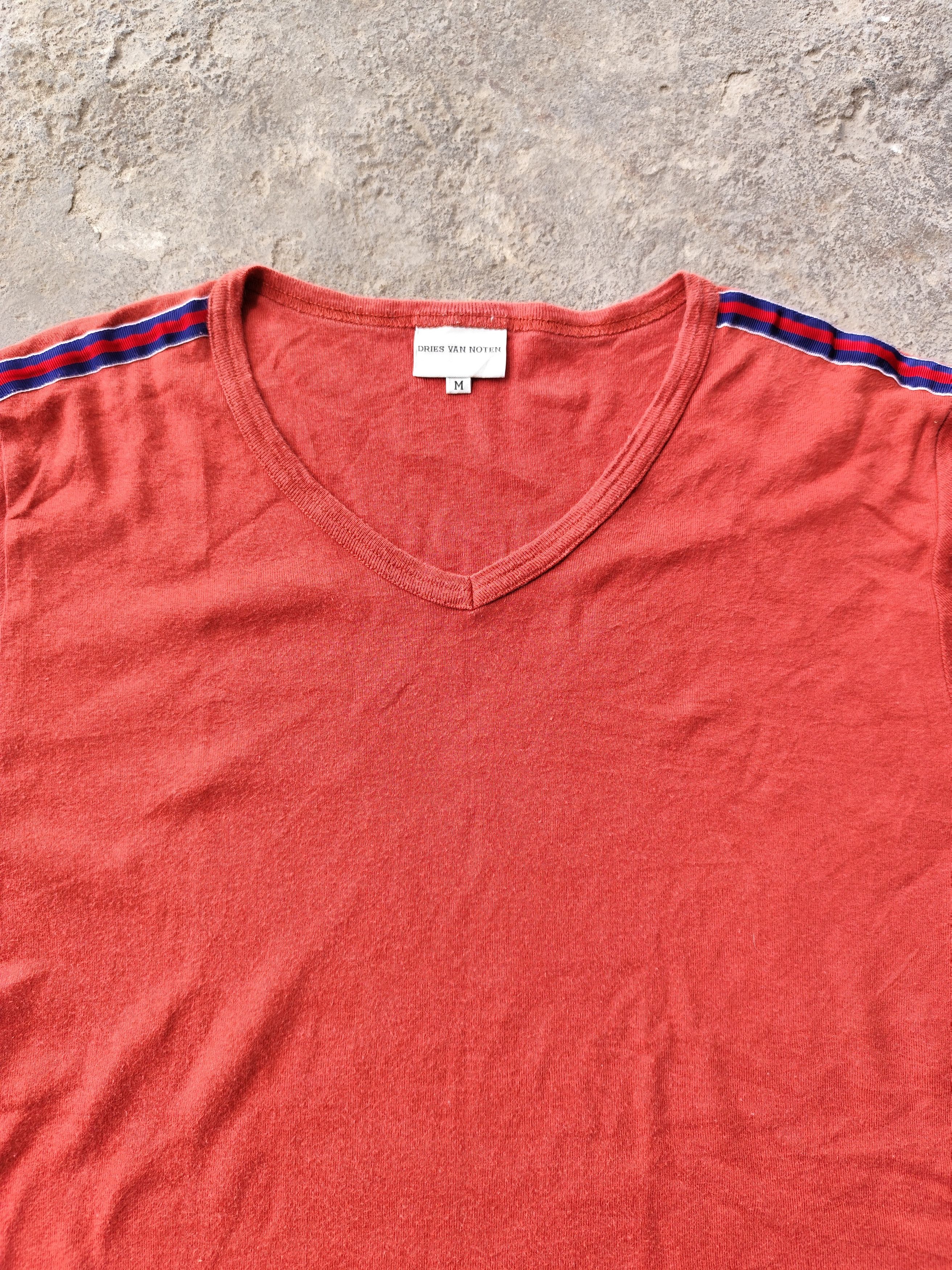 Dries Van Noten Dries van noten vneck shirt Size US S / EU 44-46 / 1 - 2 Thumbnail