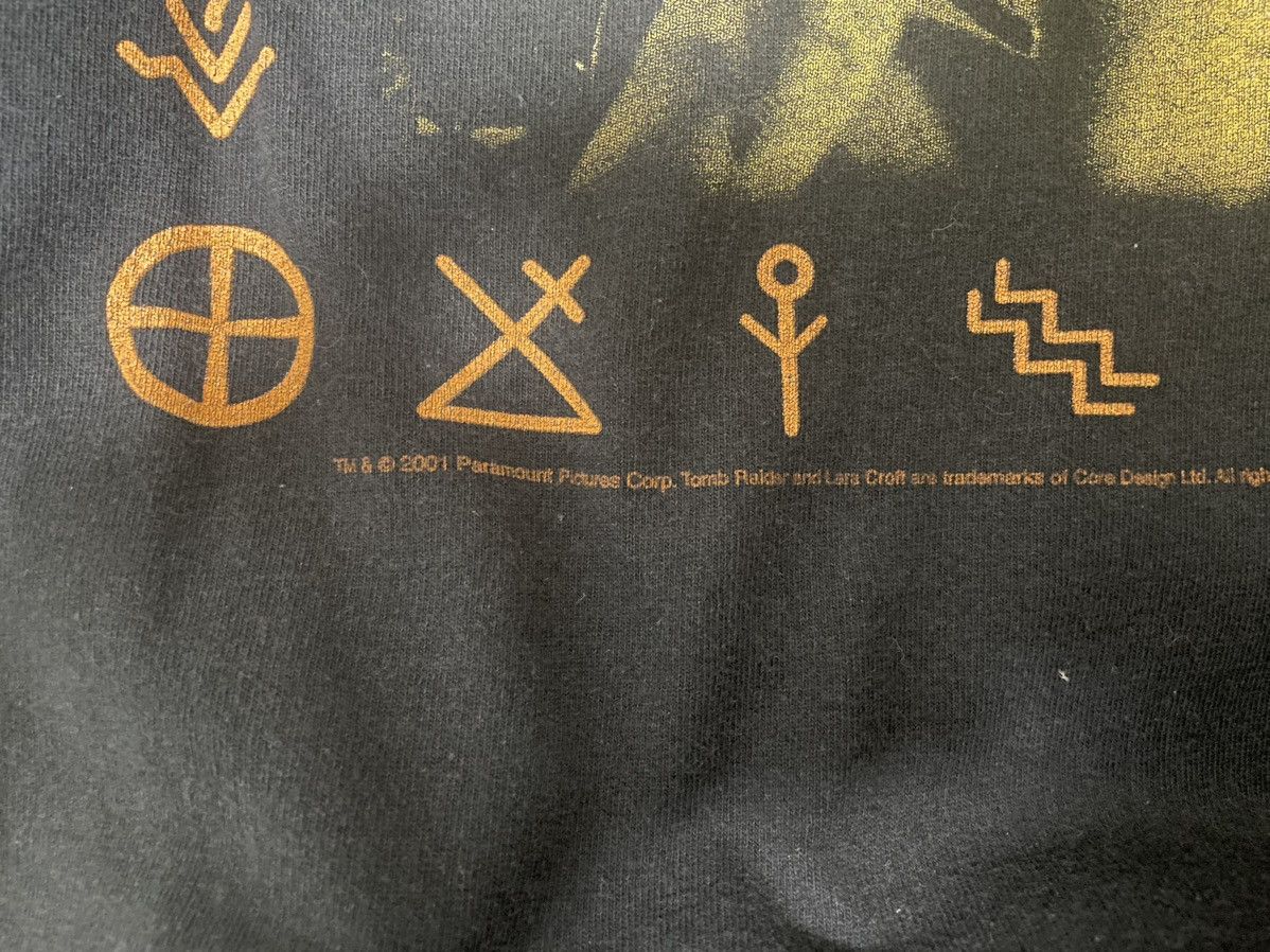Vintage Vintage Tomb Raider 2001 Size US XL / EU 56 / 4 - 6 Thumbnail