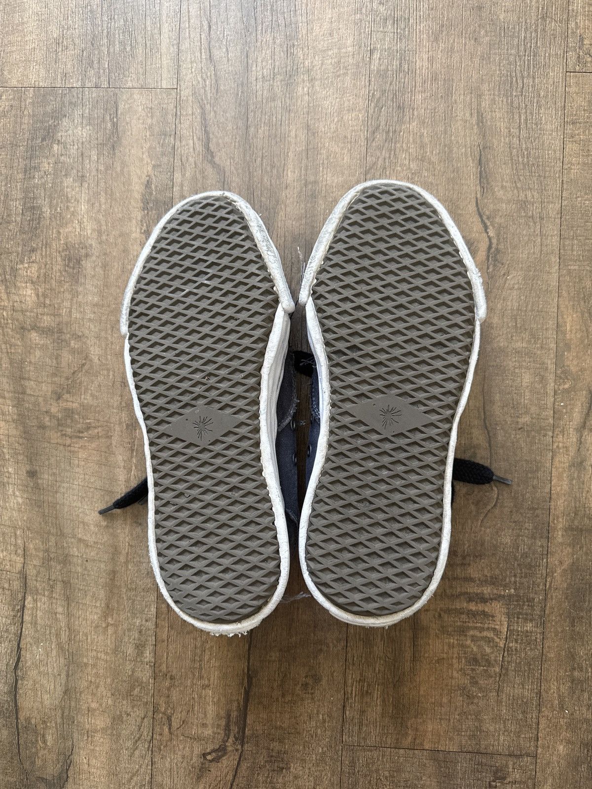 Maison MIHARA YASUHIRO Maison Mihara Yasuhiro Black Over-Dyed Peterson Sneakers Size US 9 / EU 42 - 7 Thumbnail