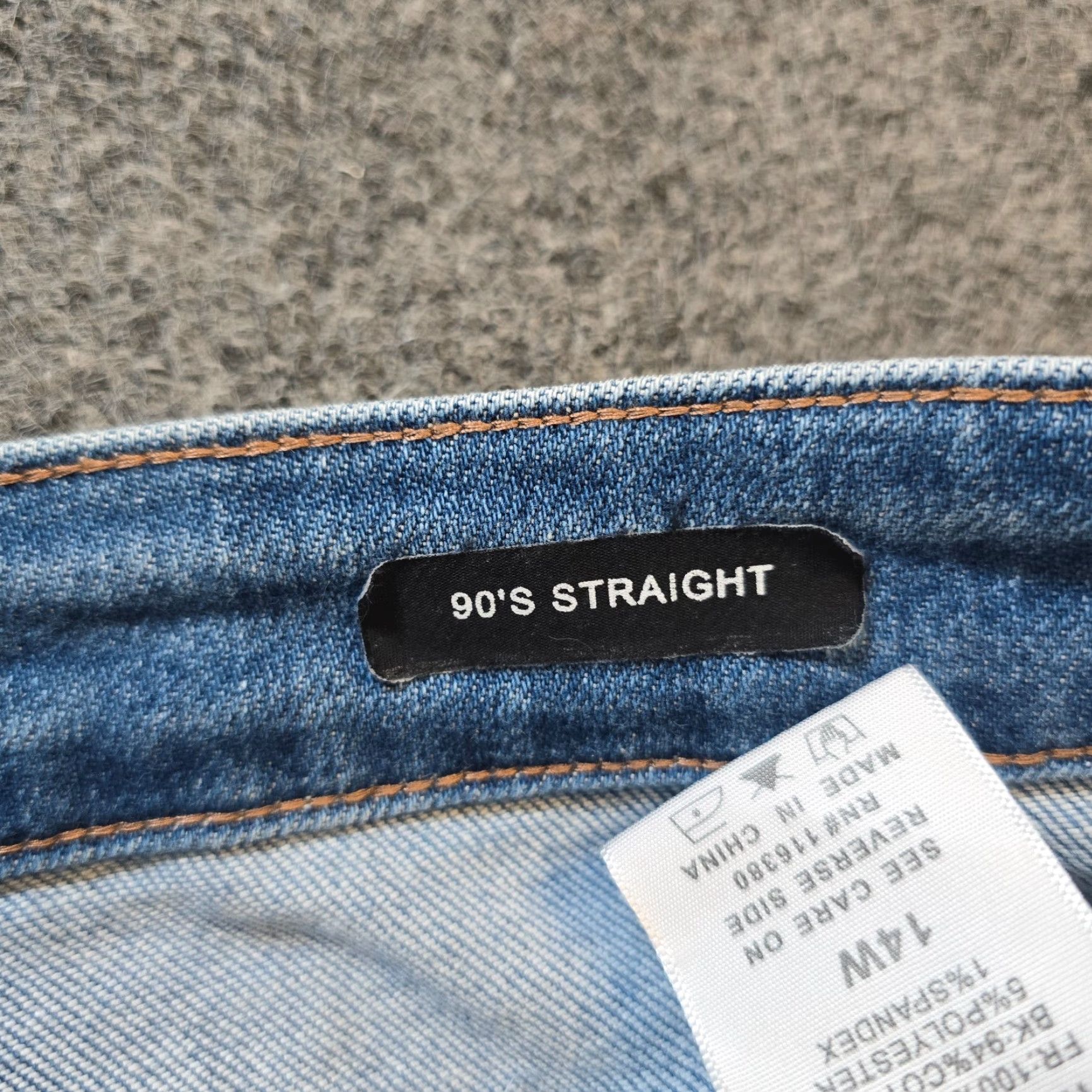 Vintage Judy Blue Jeans Womens Size 14W Blue 90s Straight Leg Distressed Capsule Size 36" / US 14 / IT 50 - 6 Thumbnail