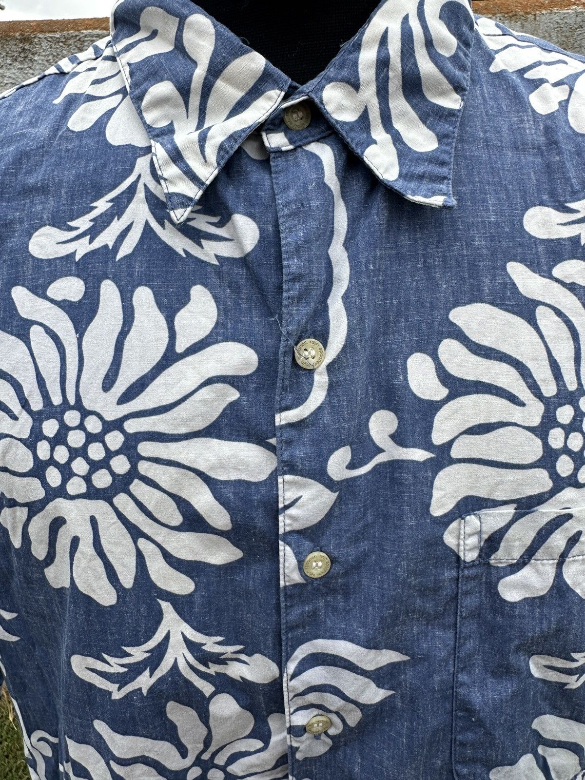 Reyn Spooner Reyn Spooner Phil Edwards Hawaiian Print Blue/White Men's XL Size US XL / EU 56 / 4 - 3 Thumbnail