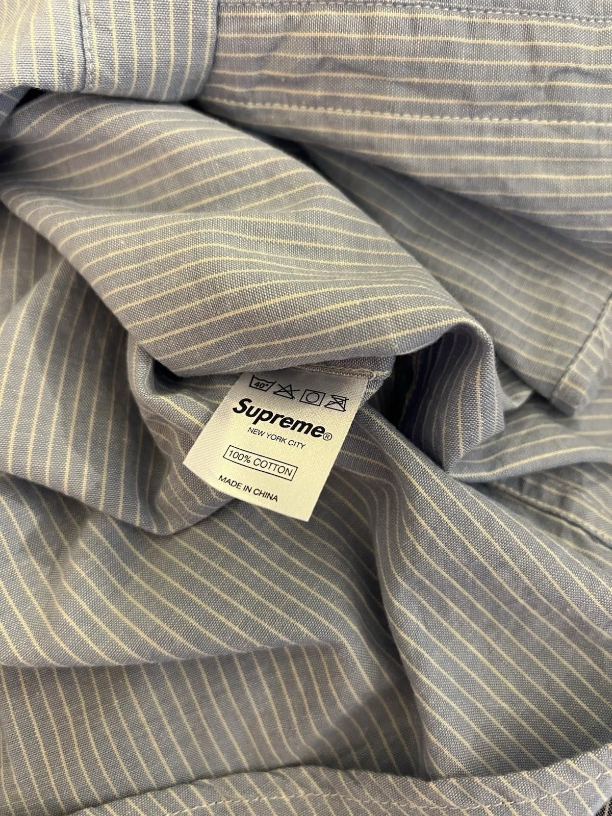 Supreme Pre-Owned SUPREME L/S CHAMBRAY STRIPE SHIRT BLUE LARGE Size US L / EU 52-54 / 3 - 6 Thumbnail
