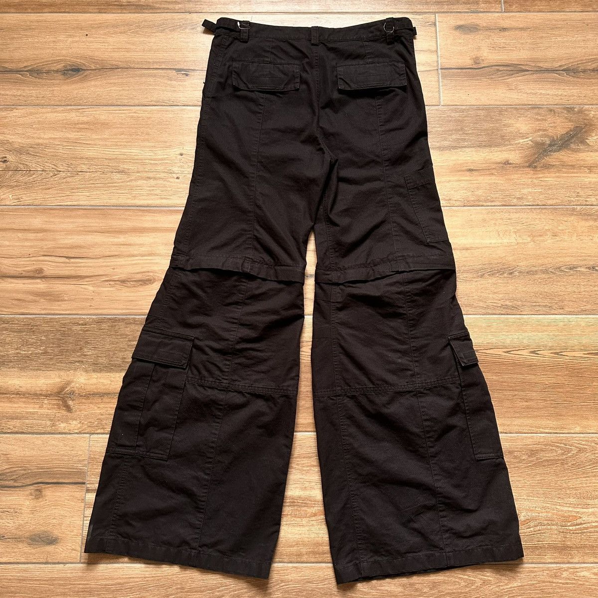 Balenciaga [M] 2190$ Winter23 Runway flared cargo pants Size US 34 / EU 50 - 21 Thumbnail