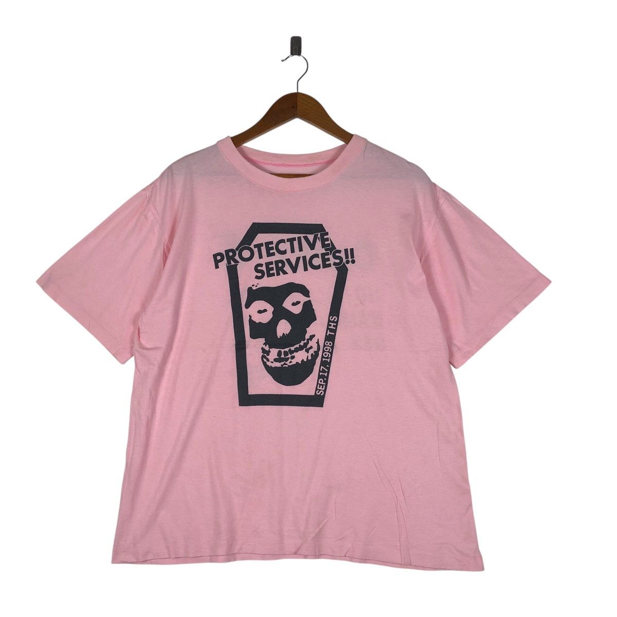 Vintage Protective Services Misfits Parody Vintage T-Shirt Size US M / EU 48-50 / 2 - 1 Thumbnail