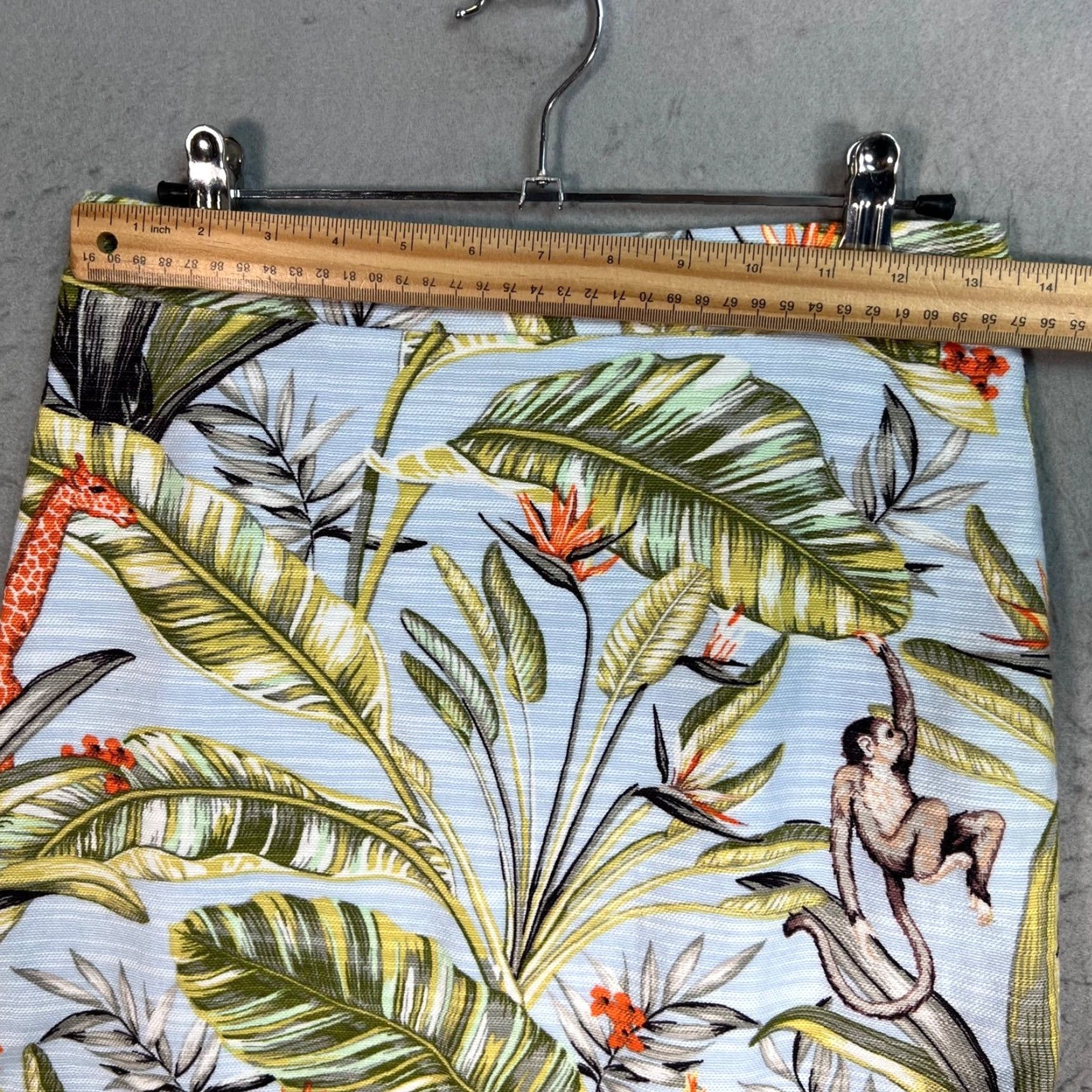 Ann Taylor Ann Taylor Skirt Size Small Tropical Print Mini Monkeys & Leaves Design Womens Size 28" / US 6 / IT 42 - 4 Thumbnail