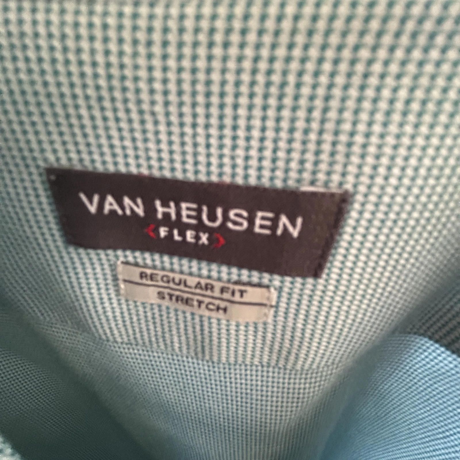 Van Heusen Van Heusen Flex Regular Fit Stretch Dress Shirt - Cool Blue Size US M / EU 48-50 / 2 - 3 Thumbnail