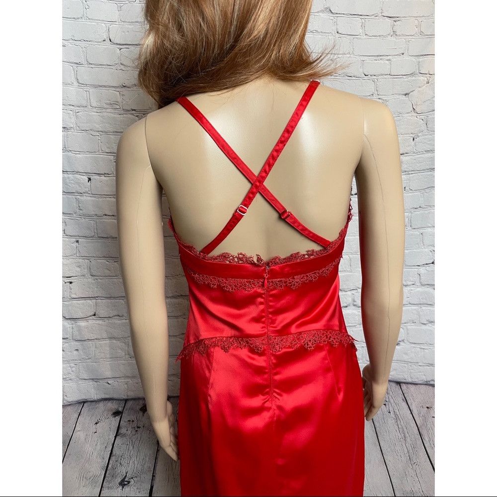 Anthropologie NWT New Foxiedox Anthropologie Red Betty Slip Dress Size 6 Size M / US 6-8 / IT 42-44 - 9 Thumbnail