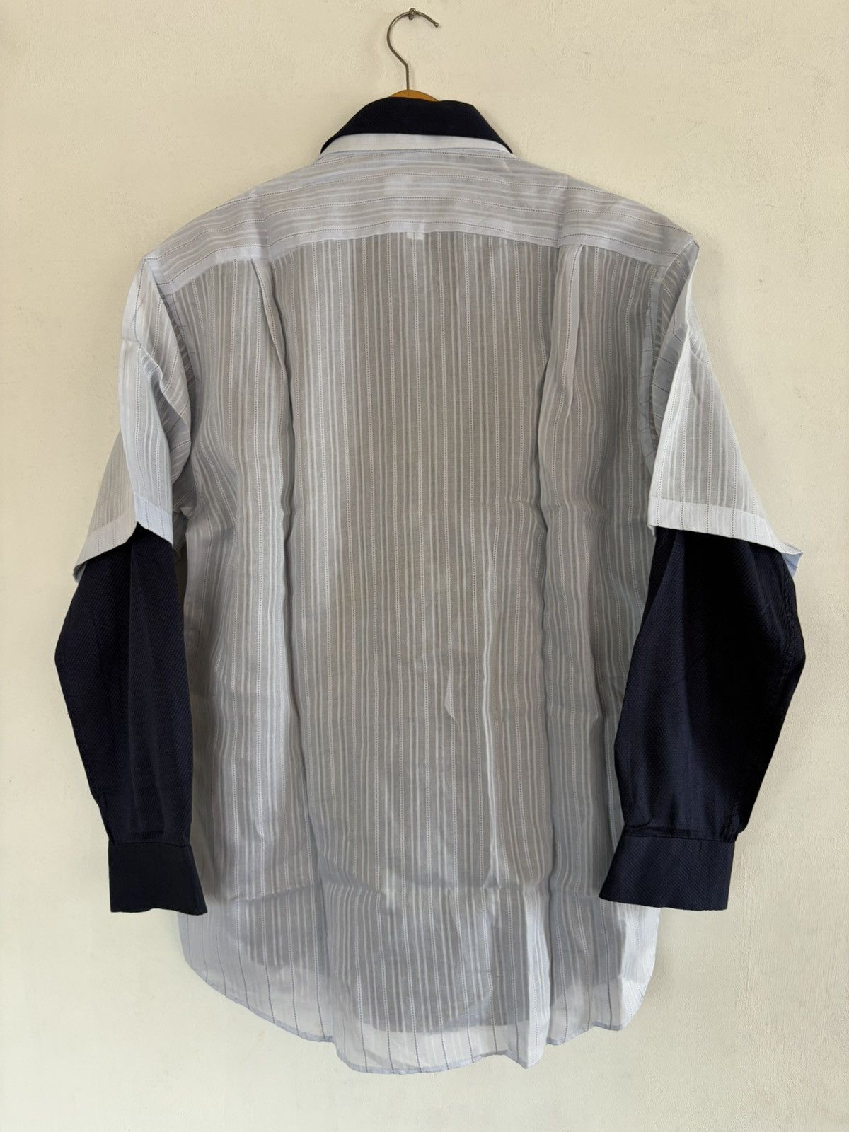 Balenciaga Balenciaga double layered vintage shirt button Size US L / EU 52-54 / 3 - 2 Thumbnail
