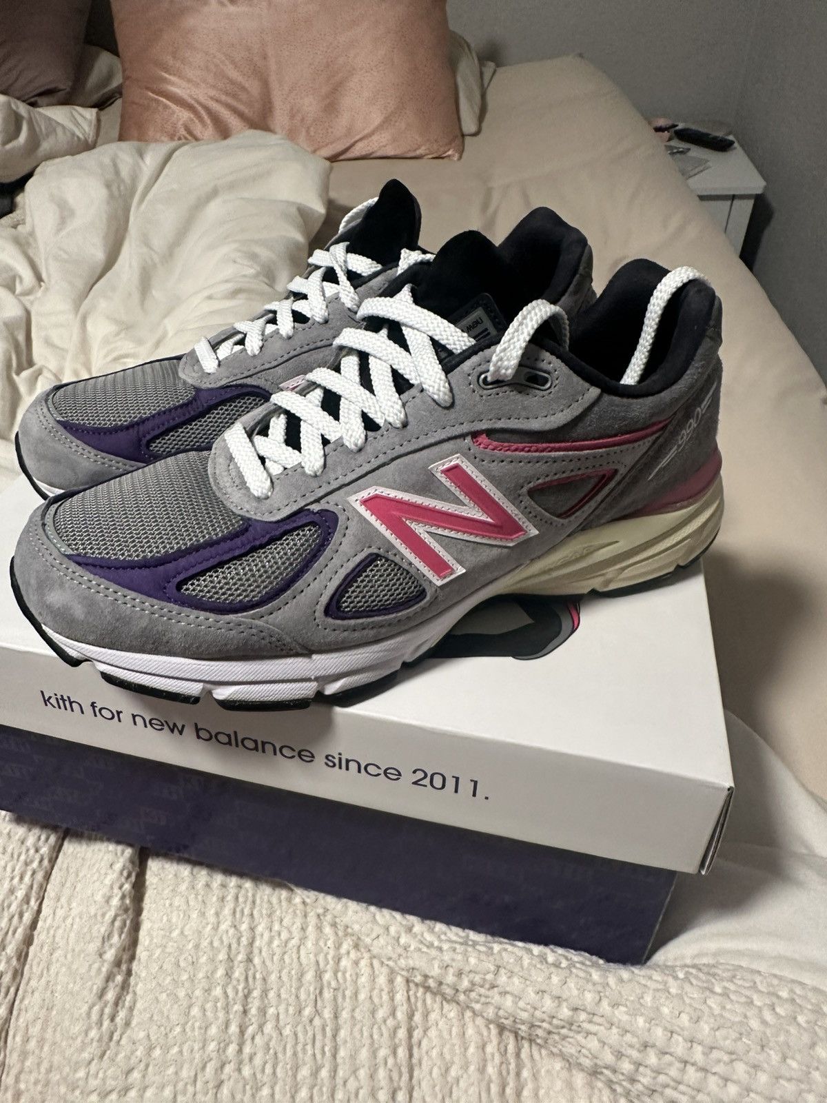 Kith × New Balance New balance 990v4 United Arrows & Sons Size US 10 / EU 43 - 2 Thumbnail