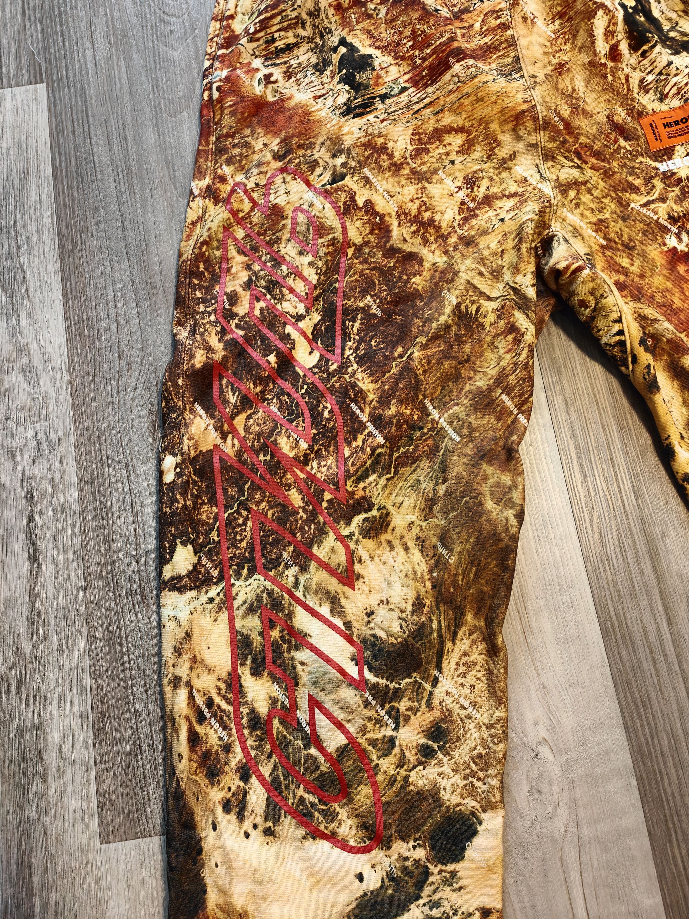 Heron Preston Heron Preston CTNnb camo jogger Size US 34 / EU 50 - 2 Thumbnail