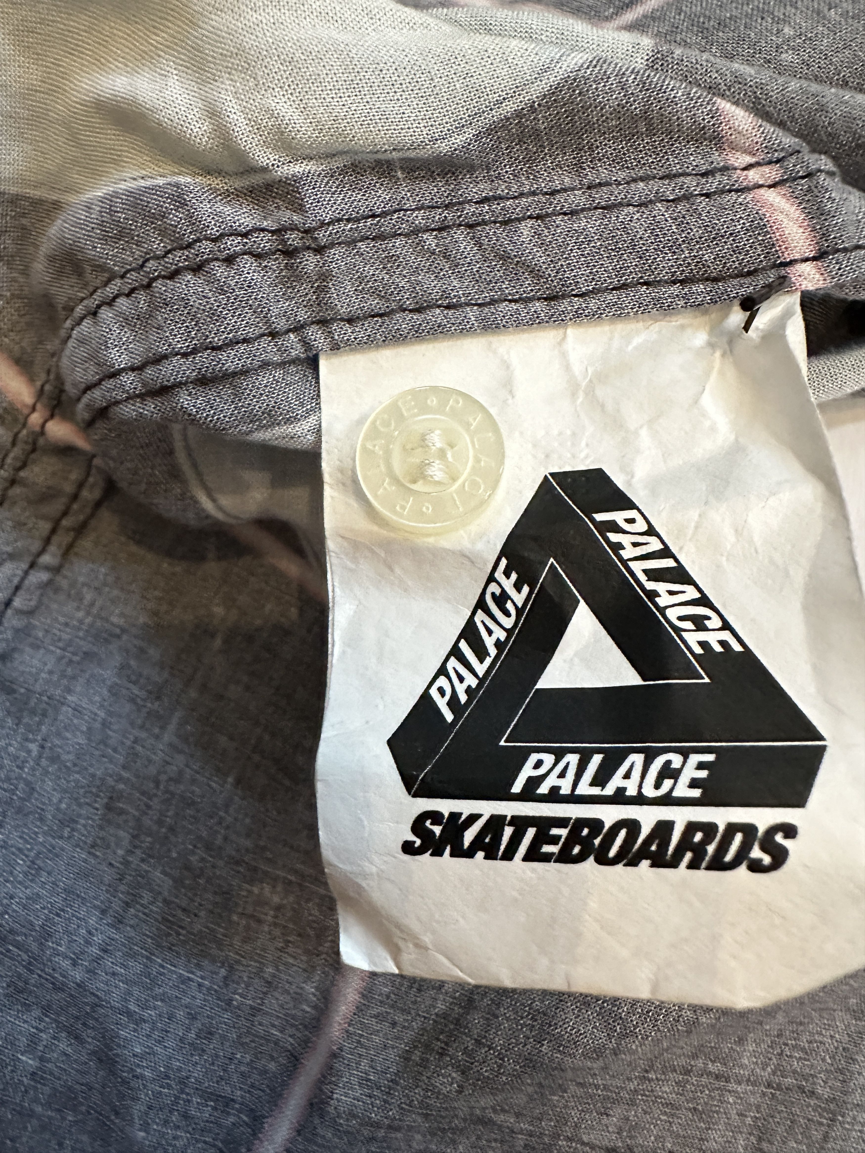 Palace Palace CD Disc Button Up Short Sleeve Rayon Shirt Size US L / EU 52-54 / 3 - 7 Thumbnail