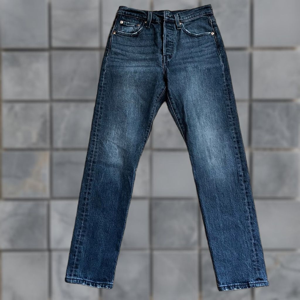 Levi's VINTAGE Levi’s Jeans Womens 25 501 S Faded Black Button Fly Premium Measures 27x28 Womens Size 42" / US 20 - 1 Thumbnail