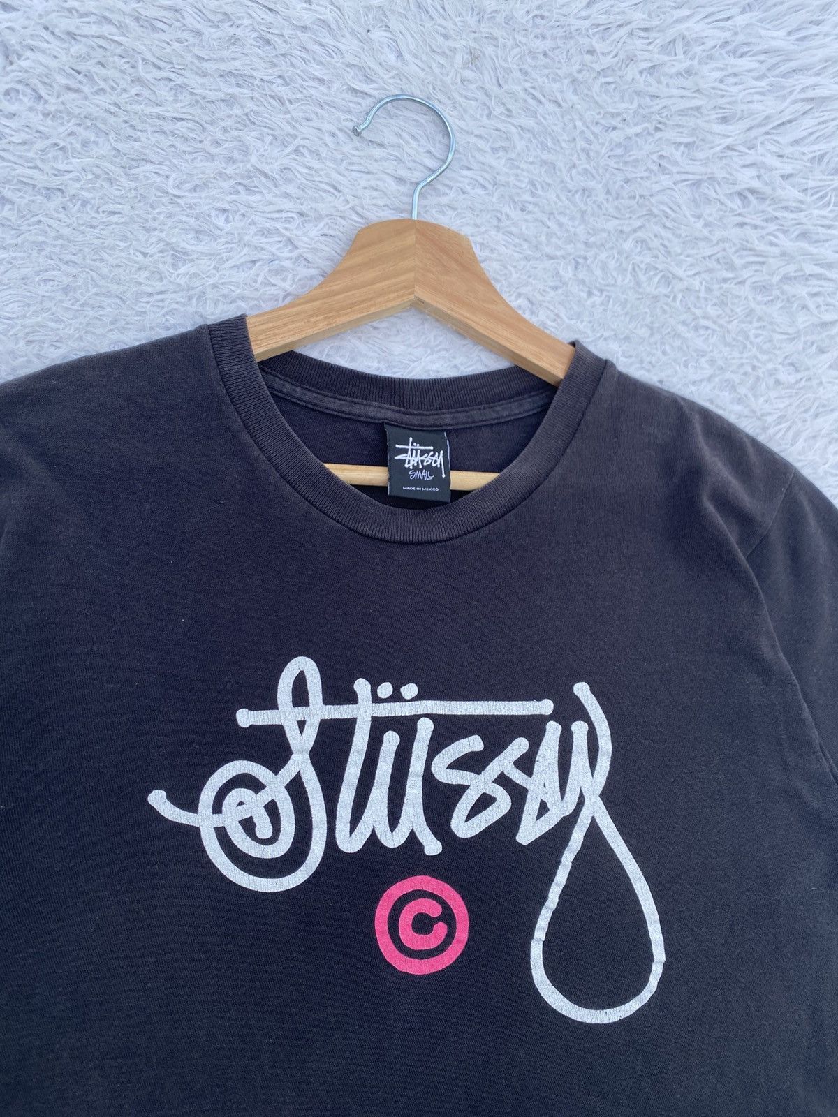 Stussy Rare Stussy Cursive Basic Logo Spellout Tshirt Size US S / EU 44-46 / 1 - 5 Thumbnail