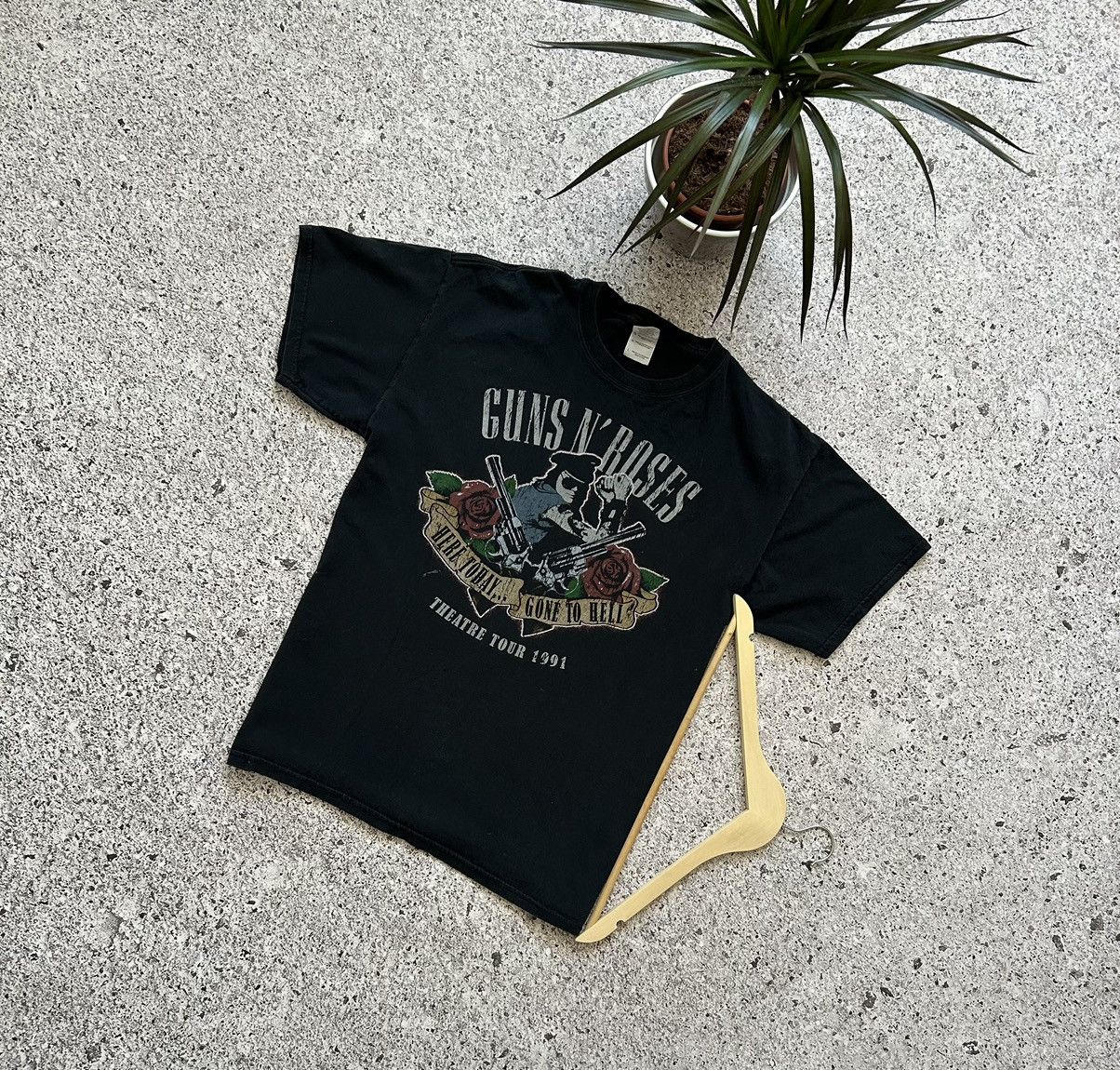 Band Tees × Vintage Vintage Guns N Roses Here Today Gone To Hell Tour T-Shirt Size US L / EU 52-54 / 3 - 1 Thumbnail
