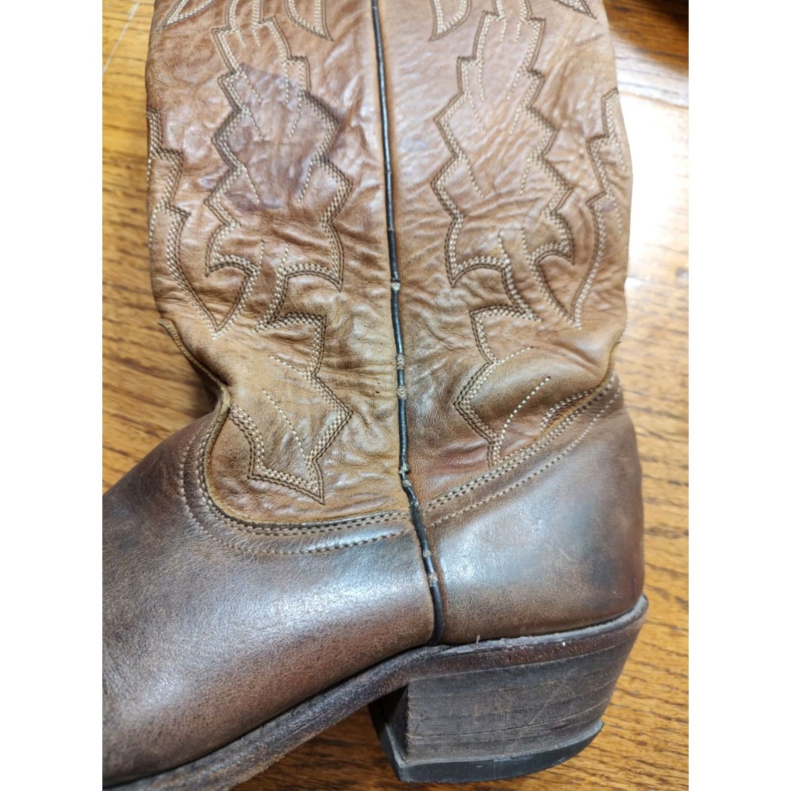 Dan Post VINTAGE Dan Post Western Boots Marlboro P2551 Brown Mens 7.5 D Cowboy 90s Leather Boots Boots Brown Men Size US 8 / IT 38 - 4 Thumbnail