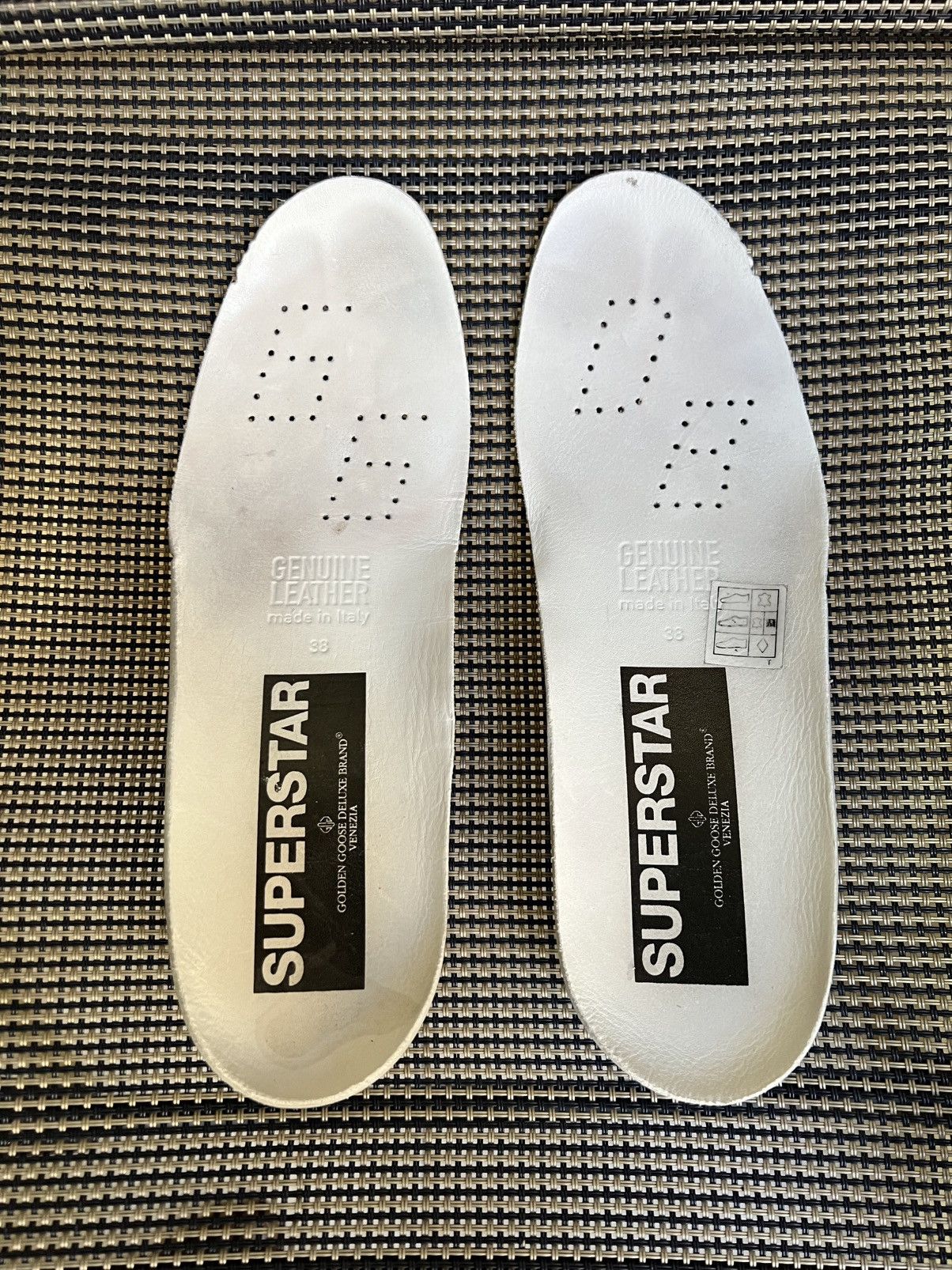 Golden Goose Golden Goose Superstar Size US 5.5 / EU 38 - 9 Thumbnail