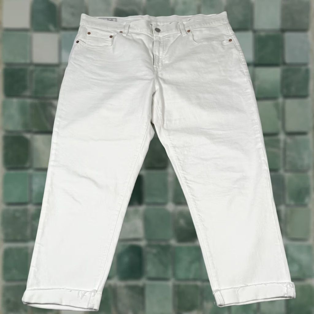 Gap VINTAGE Gap Jeans Womens 33 White Girlfriend Mid Rise Ankle Raw Hem Cropped Denim Size 24" / US 00 / IT 34 - 1 Thumbnail