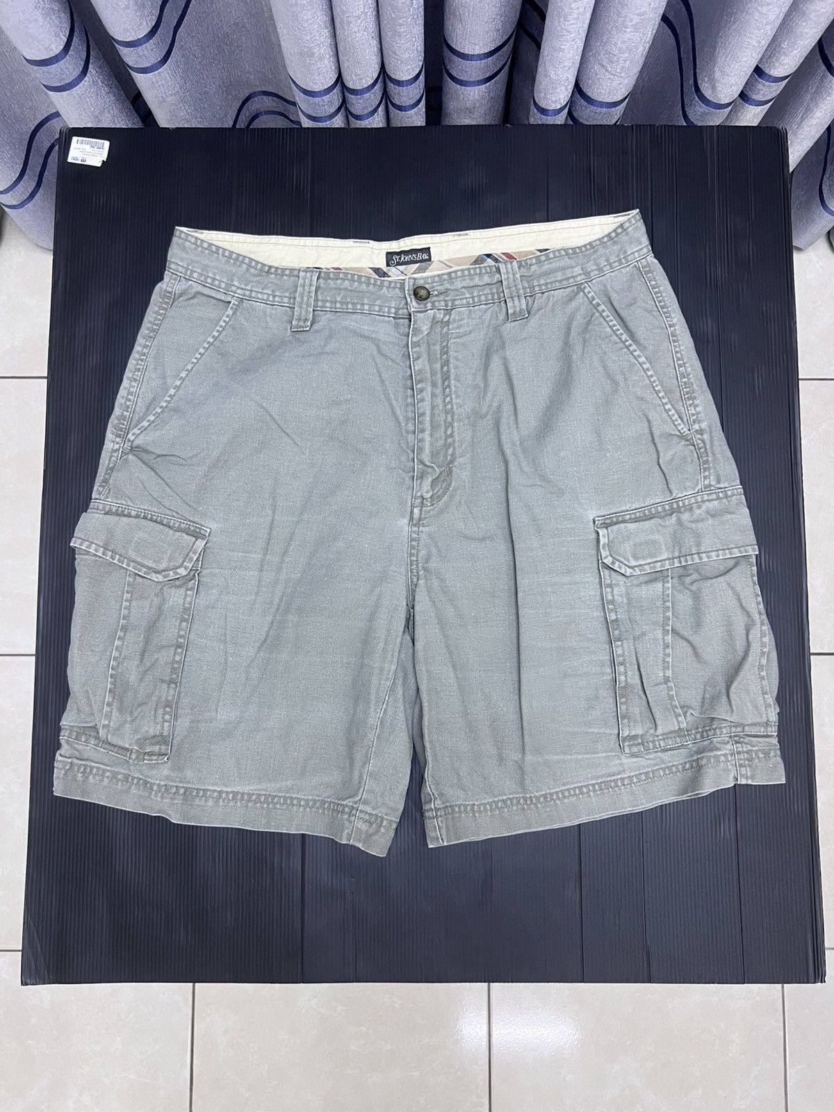 St. Johns Bay Vintage St John Bay Cargo Short Pant Size US 34 / EU 50 - 1 Thumbnail