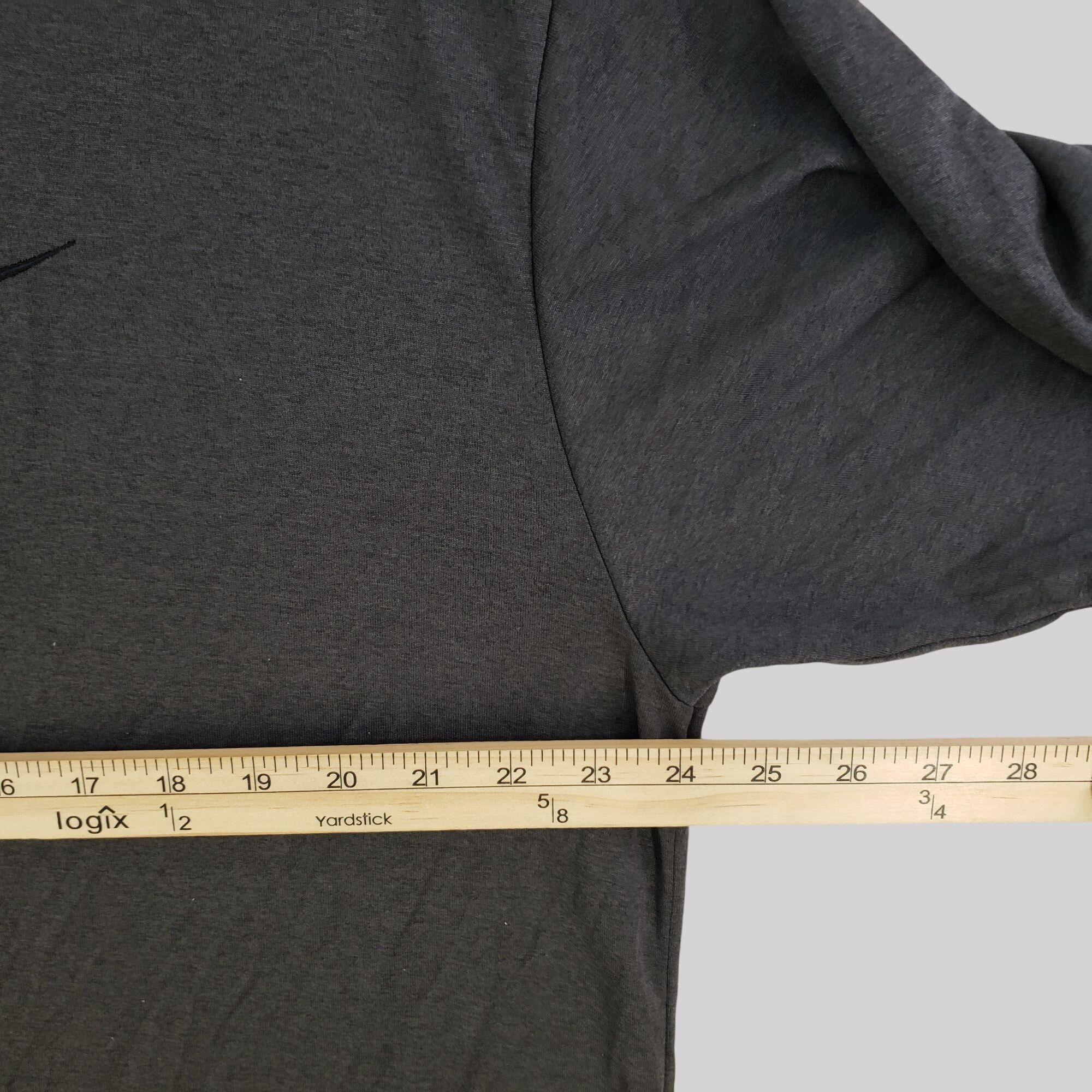Nike Nike Shirt Dark Gray Performance Short Sleeve Athletic XL Size US XL / EU 56 / 4 - 4 Thumbnail