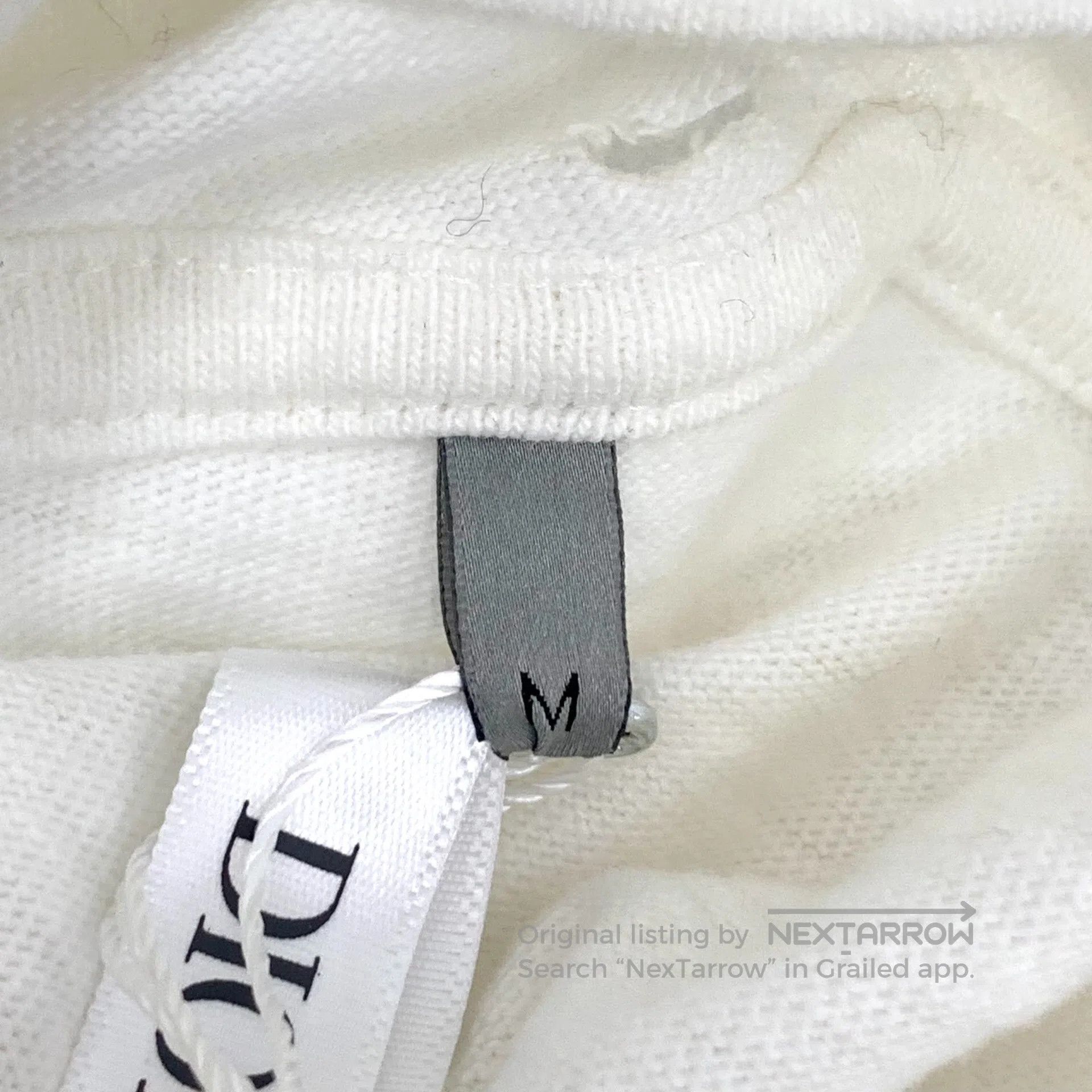 Dior Dior White Hole Design Cotton Round Neck Short Sleeve T-Sh Size US M / EU 48-50 / 2 - 6 Thumbnail