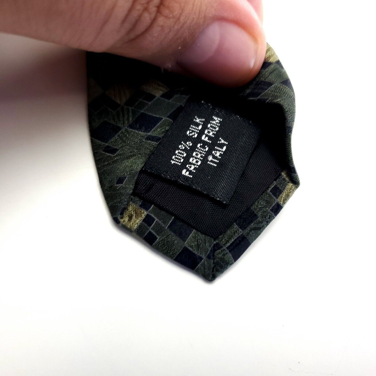Designer Essex Row Jacquard Print Abstract Green Short Silk Tie Size ONE SIZE - 4 Thumbnail