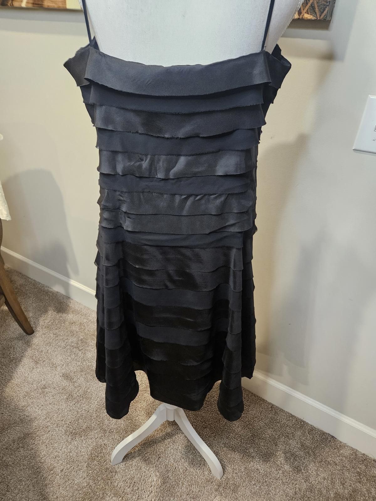 Ann Taylor Ann Taylor Black Satin Layered Dress Size XL / US 12-14 / IT 48-50 - 4 Thumbnail