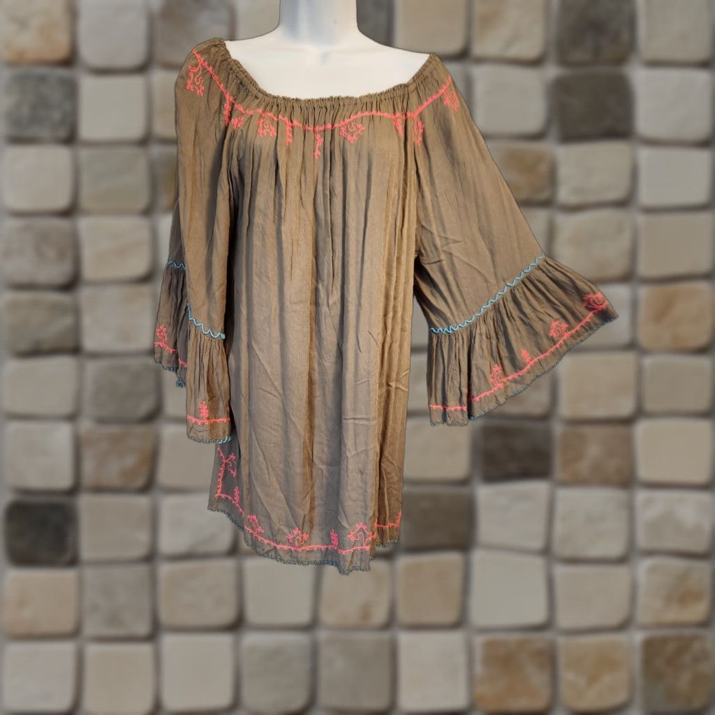 Bell Lagaci Cover Up Top Gray 3/4 Bell Sleeve Beaded Embroidered Round Neck Bohemian Hippie M Womens Size M / US 6-8 / IT 42-44 - 1 Thumbnail