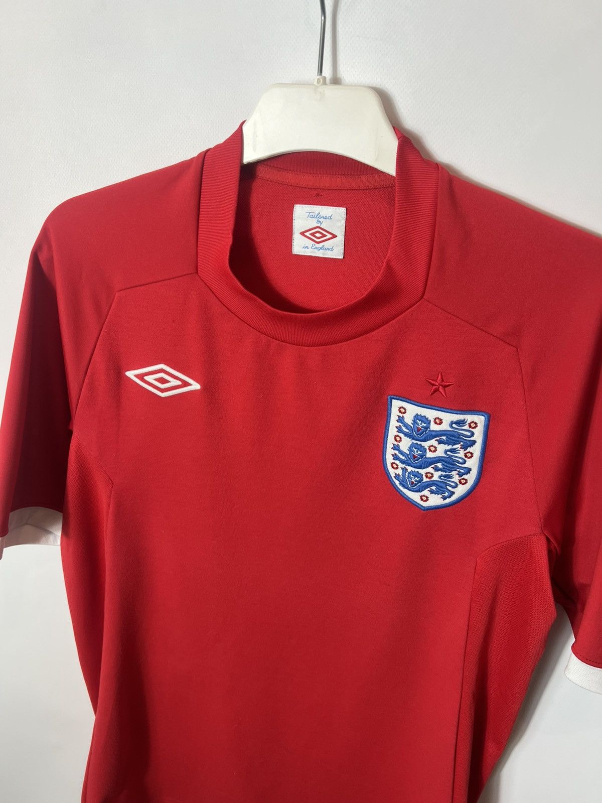 Umbro England Away football shirt 2010 - 2012 Team Jersey Umbro Size US M / EU 48-50 / 2 - 2 Thumbnail