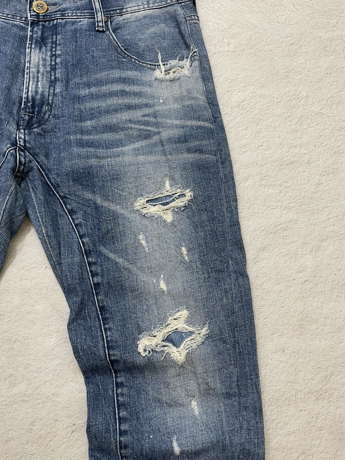 If Six Was Nine 2000s Diesel Ripped Denim Distressed Wash Jeans Y2K LGB if6 Size US 33 - 3 Thumbnail