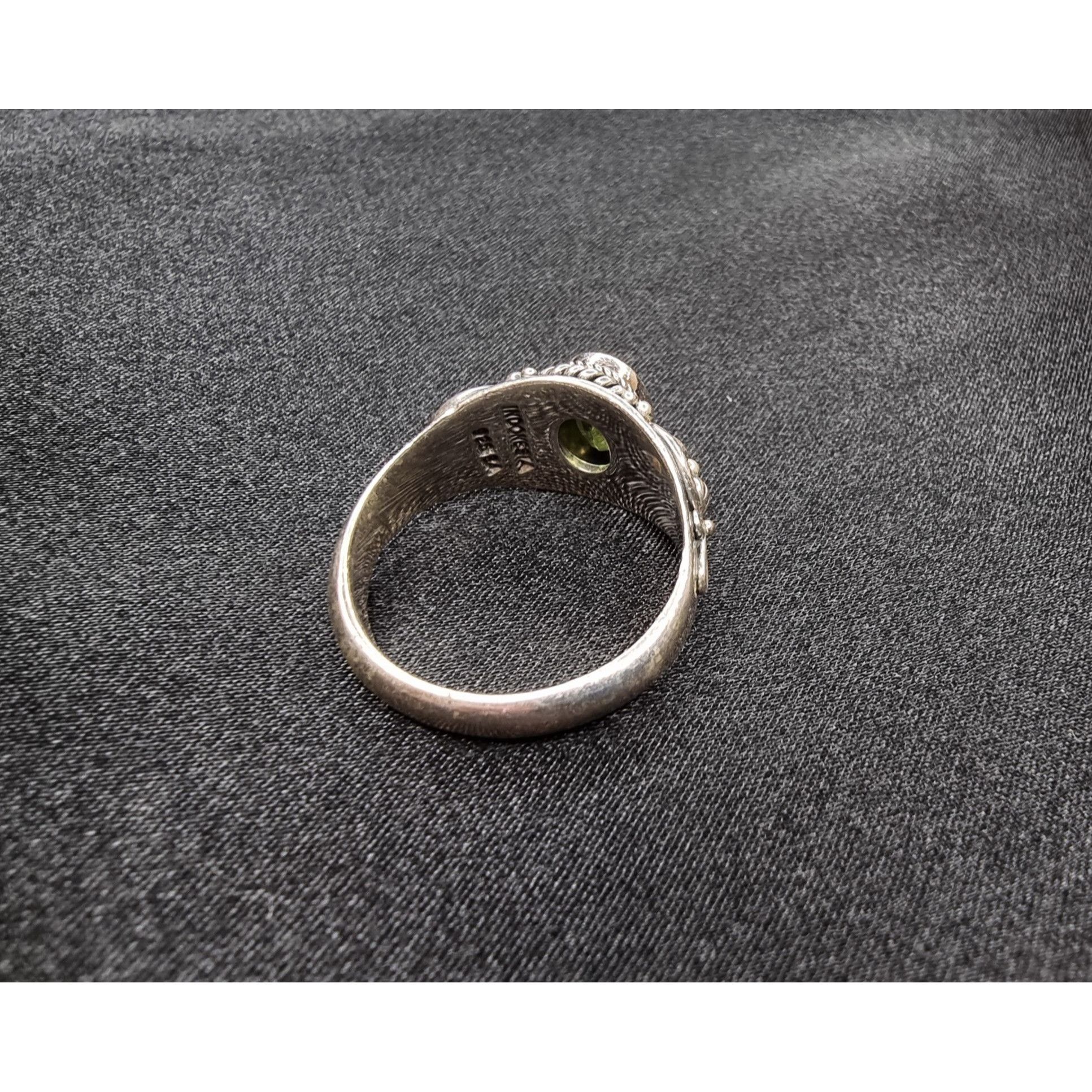 Vintage Vintage 925 Sterling Silver Green Peridot Ring Made in Indon Size ONE SIZE - 5 Thumbnail