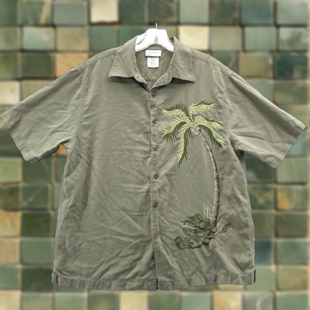 Disney Walt Disney World Shirt Men's Medium Silk Blend Hawaiian Tropical Coastal Resort Shirt Size US M / EU 48-50 / 2 - 1 Thumbnail