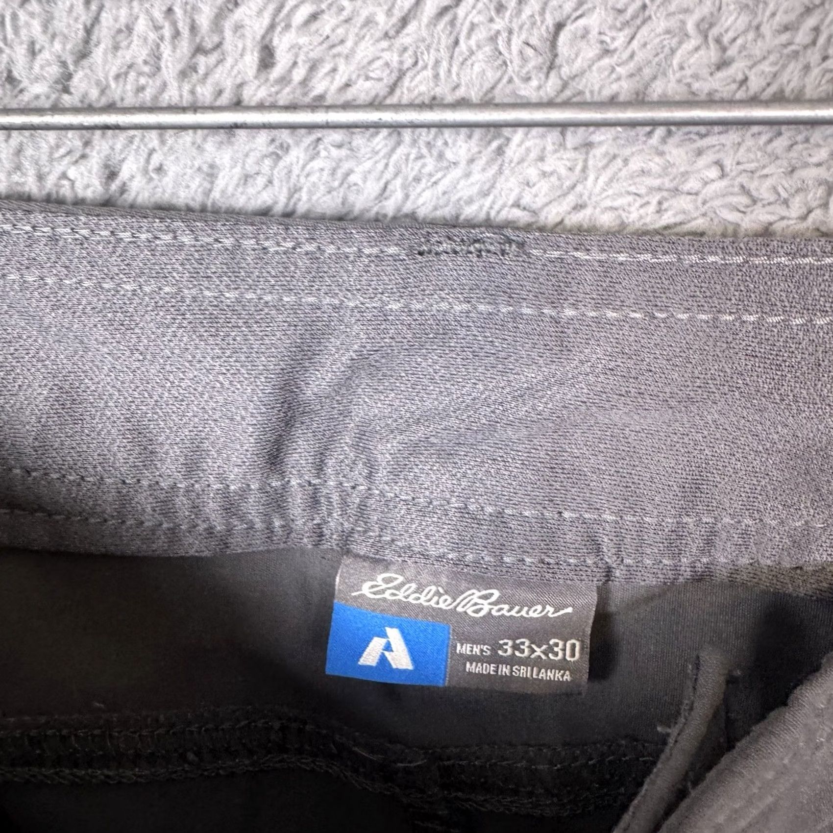 Eddie Bauer Eddie Bauer Pants Mens 33x26 Guide Pro Cargo Hike Unlined Hemmed First Ascent Gray Stretch Size US 33 - 3 Thumbnail