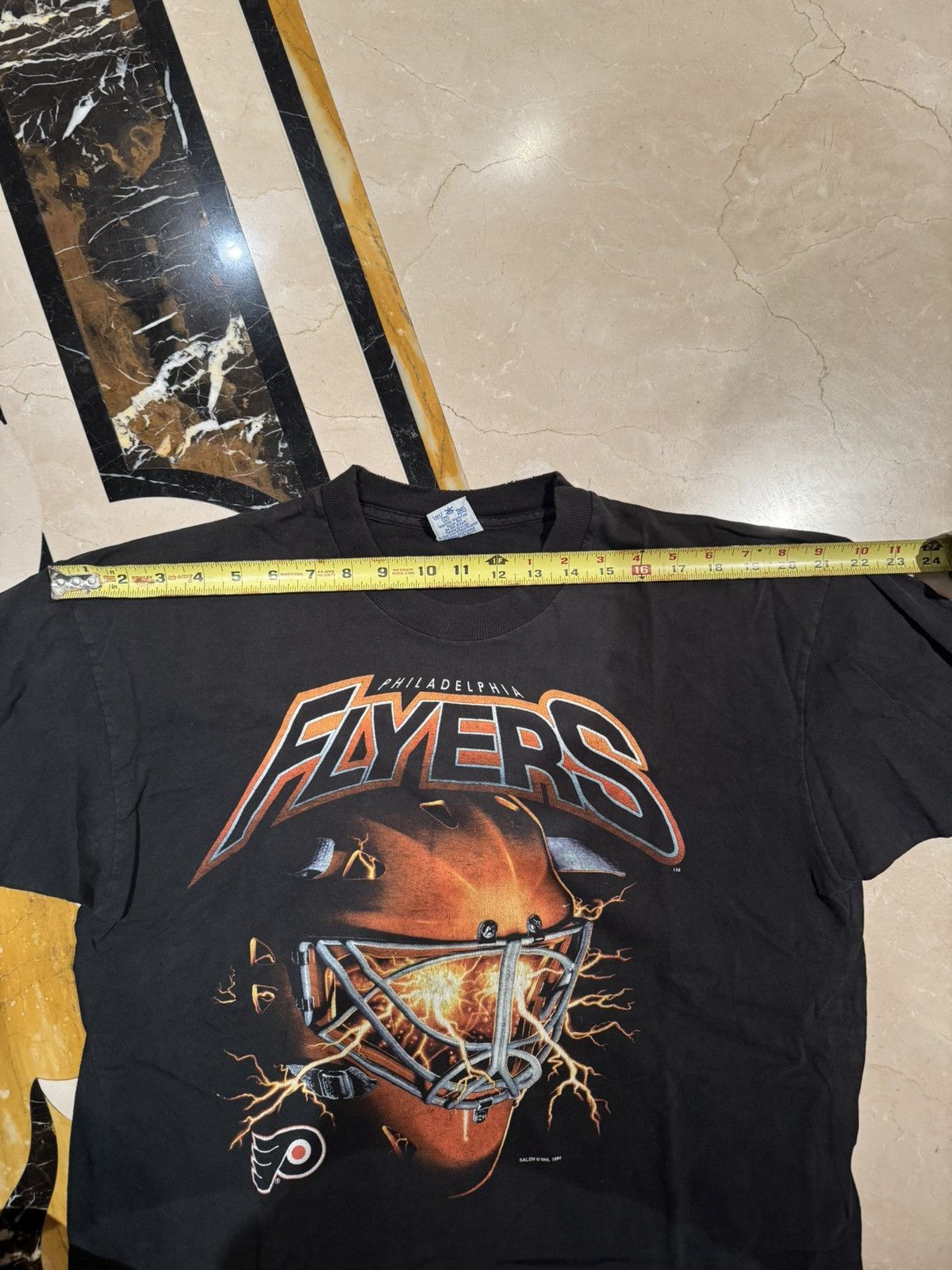 Salem Sportswear Vintage Salem Sportswear 1994 Philadelphia Flyers T Shirt Size US L / EU 52-54 / 3 - 9 Thumbnail