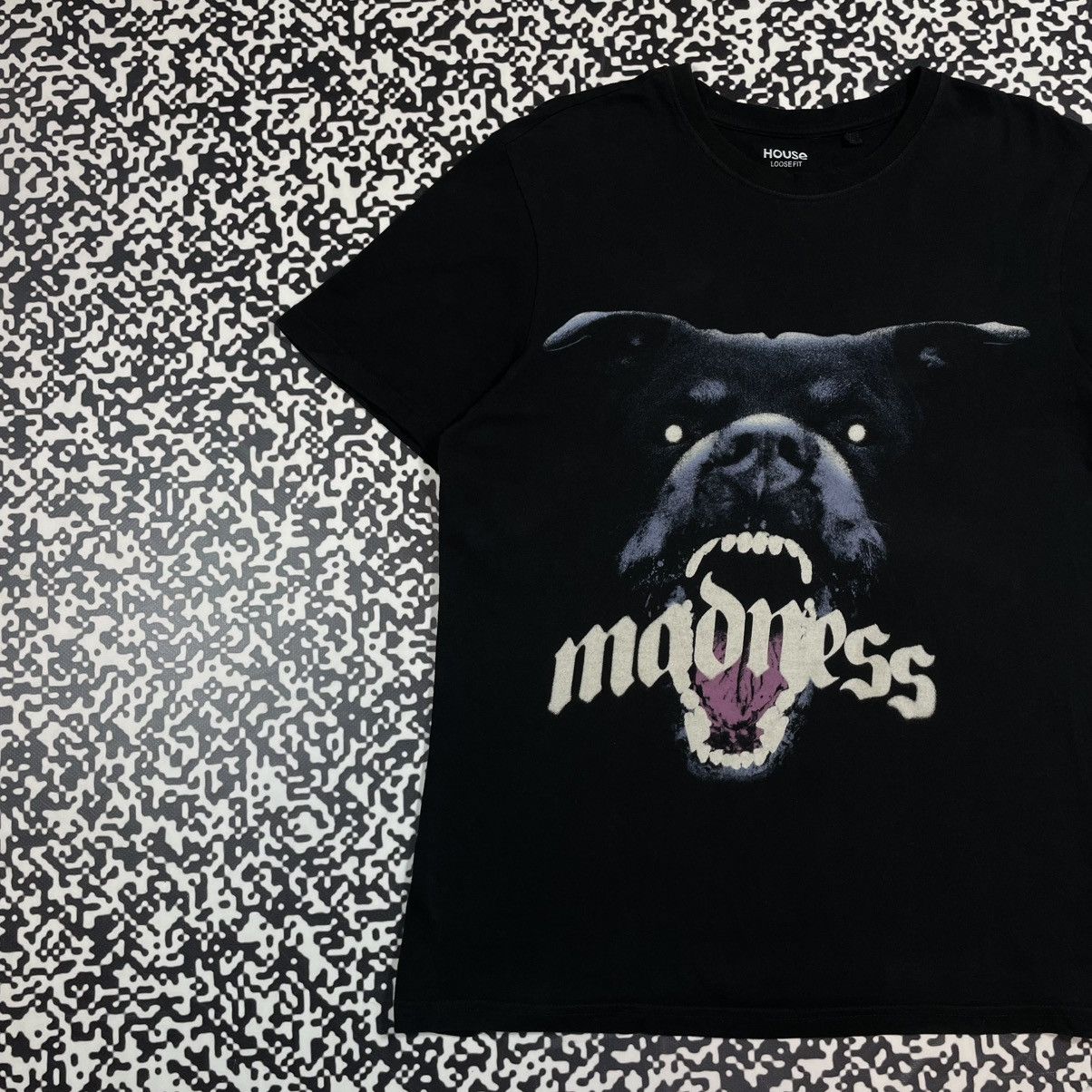 Japanese Brand Vintage Y2K Rottweiler Madness Horror Dog Givenchy Style Tee Size US S / EU 44-46 / 1 - 2 Thumbnail