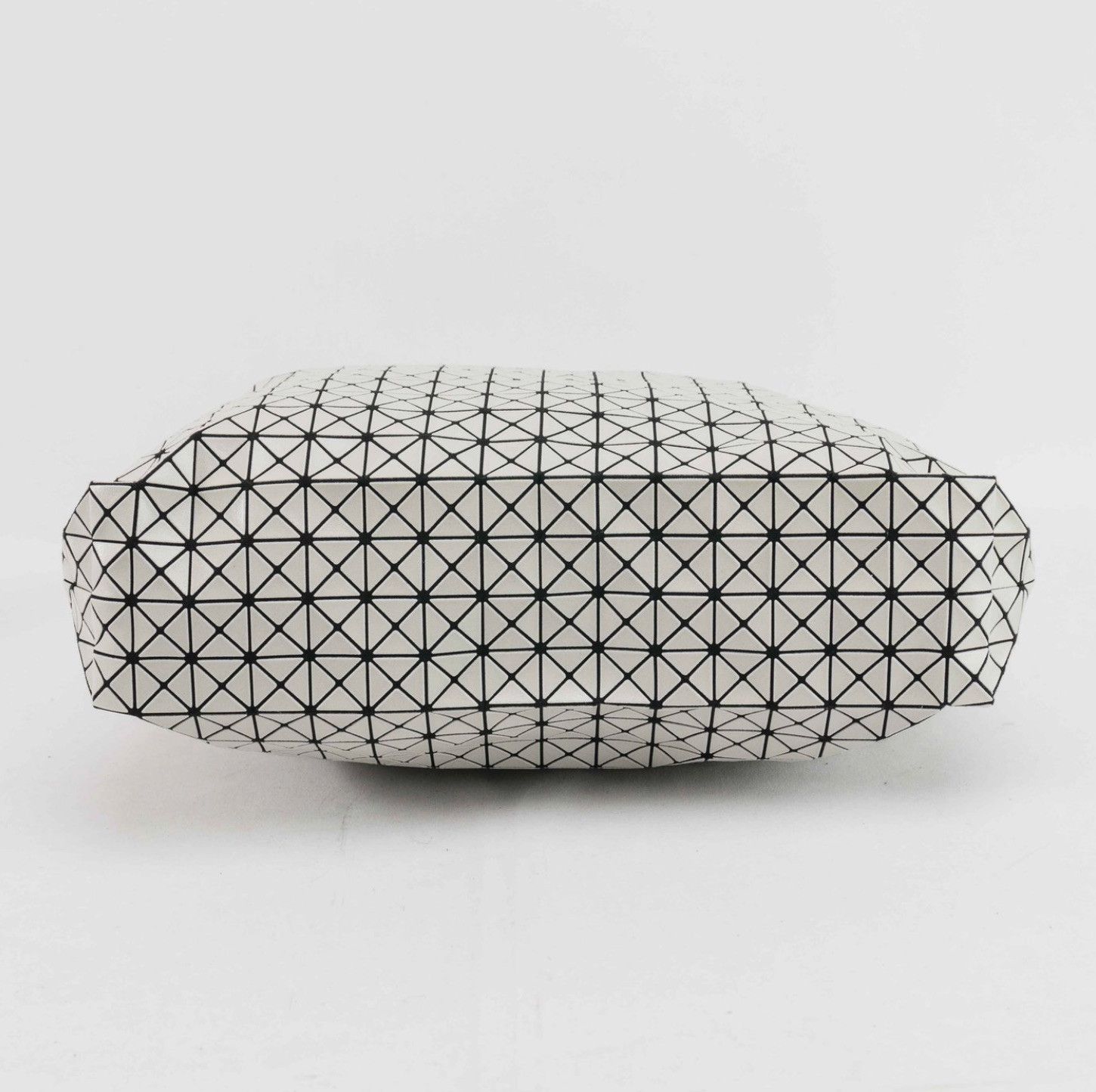 Issey Miyake Baobao Issey Miyake Made in Japan Lucent Tote Bag - White Size ONE SIZE - 3 Thumbnail