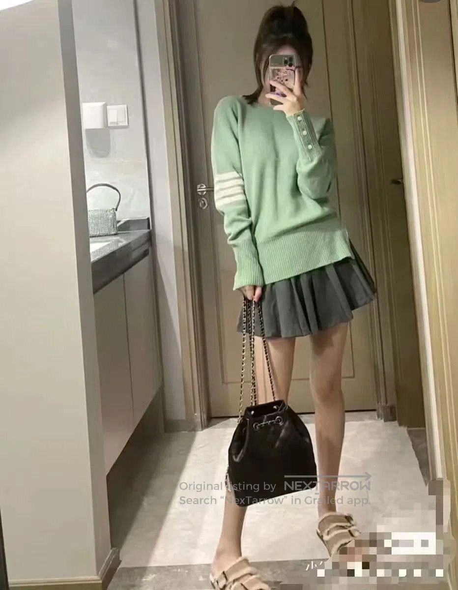 Thom Browne THOM BROWNE Green Classic Unisex Sweater. Size US M / EU 48-50 / 2 - 3 Thumbnail