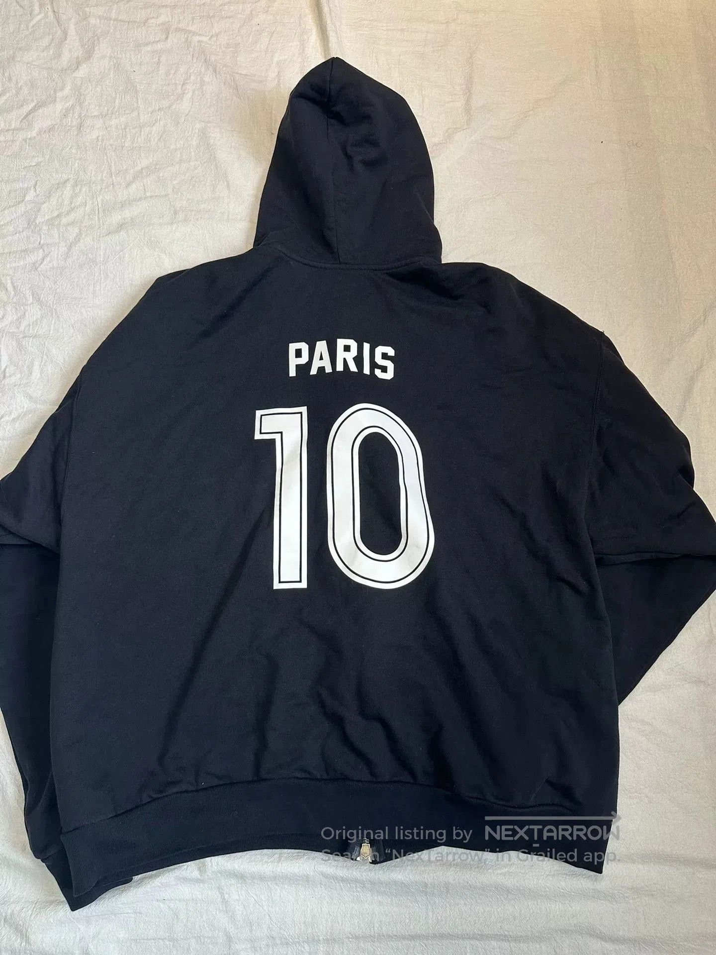 Balenciaga balenciaga manchester united embroidered hoodie. Size US XS / EU 42 / 0 - 3 Thumbnail