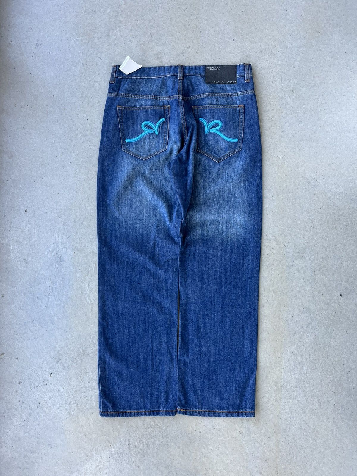 Rocawear Vintage Y2K Rocawear Embroidered Dark Wash Baggy Jeans Size US 38 / EU 54 - 1 Thumbnail
