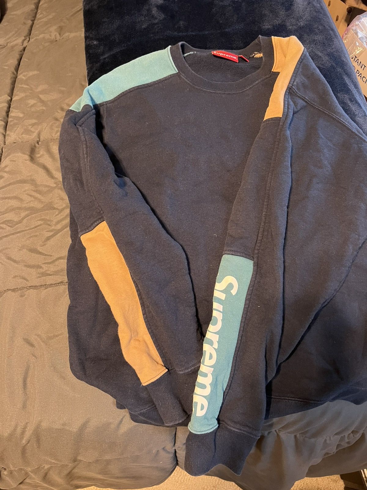 Supreme Supreme Formula Crewneck Size US L / EU 52-54 / 3 - 2 Thumbnail