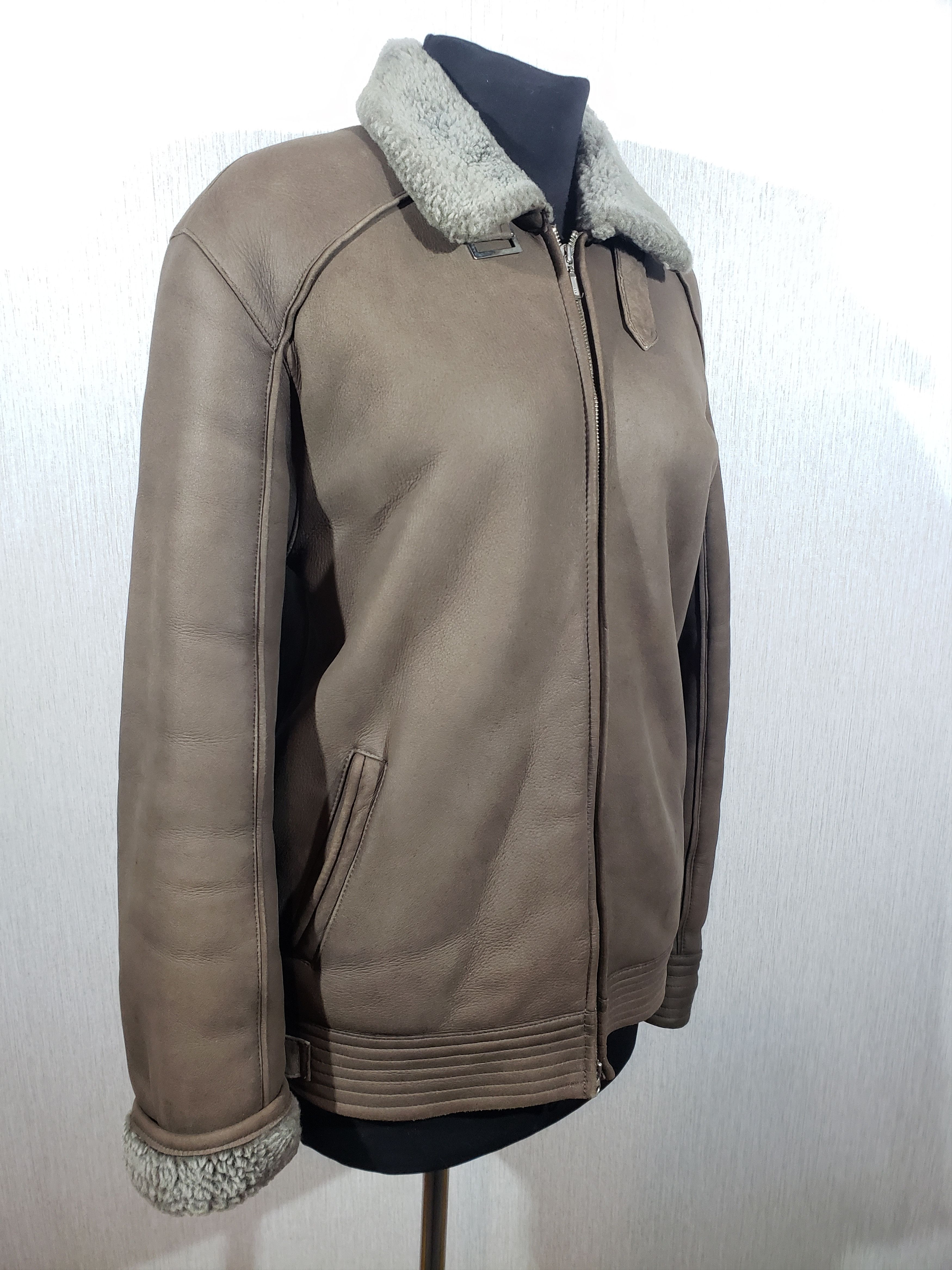Other Men's brown sheepskin coat with a metal zipper. Size US L / EU 52-54 / 3 - 3 Thumbnail