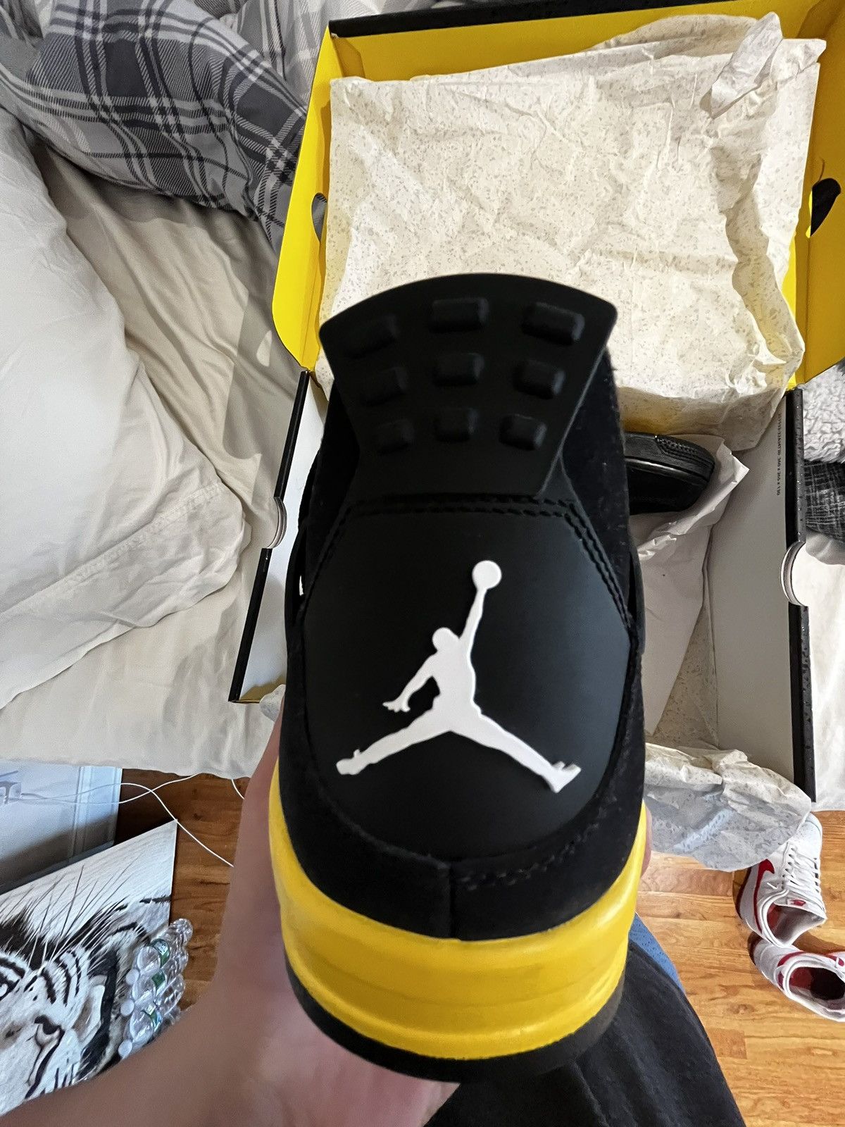 Jordan Brand Jordan 4 thunder Size US 12.5 / EU 45-46 - 18 Thumbnail