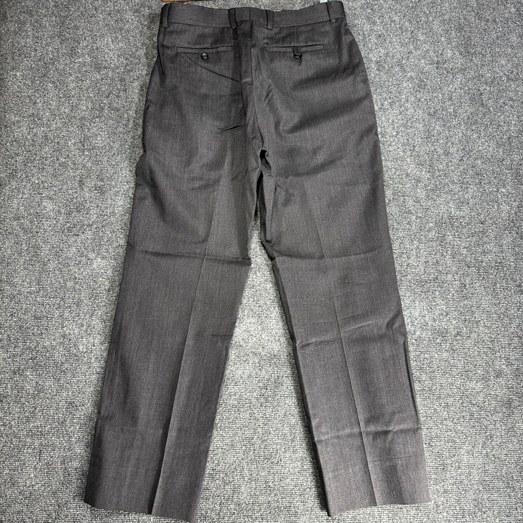Banana Republic Banana Republic Pants Mens 33 Wool Trouser Flat Front Zip Fly Pockets Dress HEM Gray Wool-Blend Classic Dress Pants Mens 33 Charcoal Gray Size US 33 - 6 Thumbnail