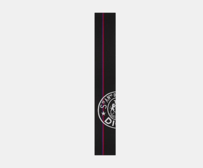 o1w1db10425 34UFO25 Size: OS / Union Scarf in Black