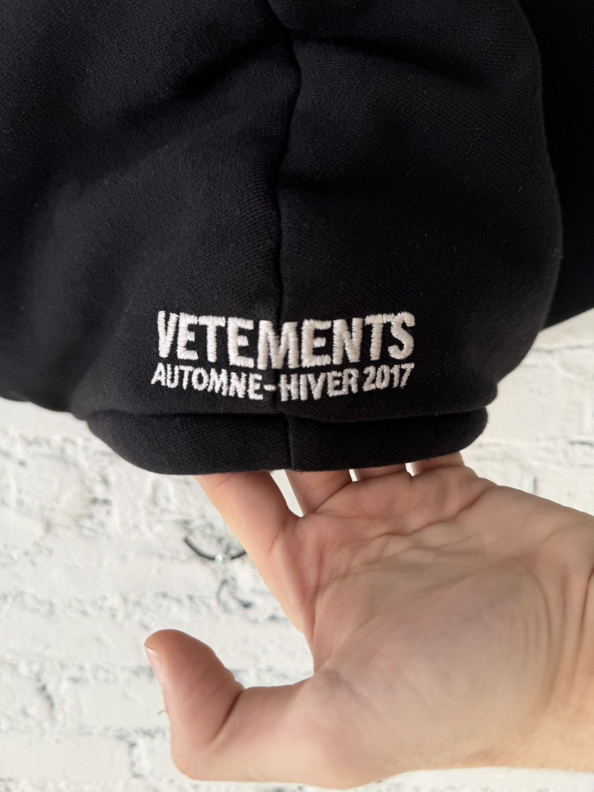 Vetements A/W 2017 VETEMENTS ‘TFD/ELEVEN INCH GUN CLUB’ BOMBER Size US S / EU 44-46 / 1 - 4 Thumbnail