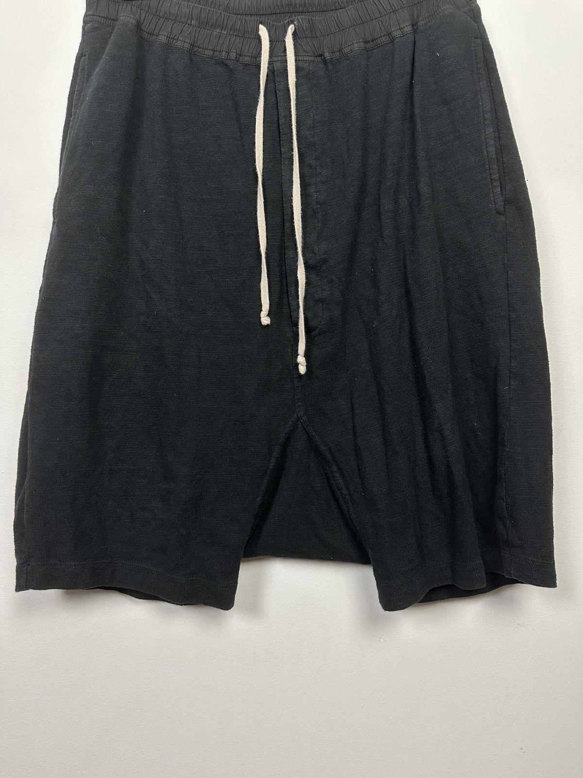 Rick Owens DRKSHDW Crepe Pod Shorts Size US 34 / EU 50 - 3 Thumbnail