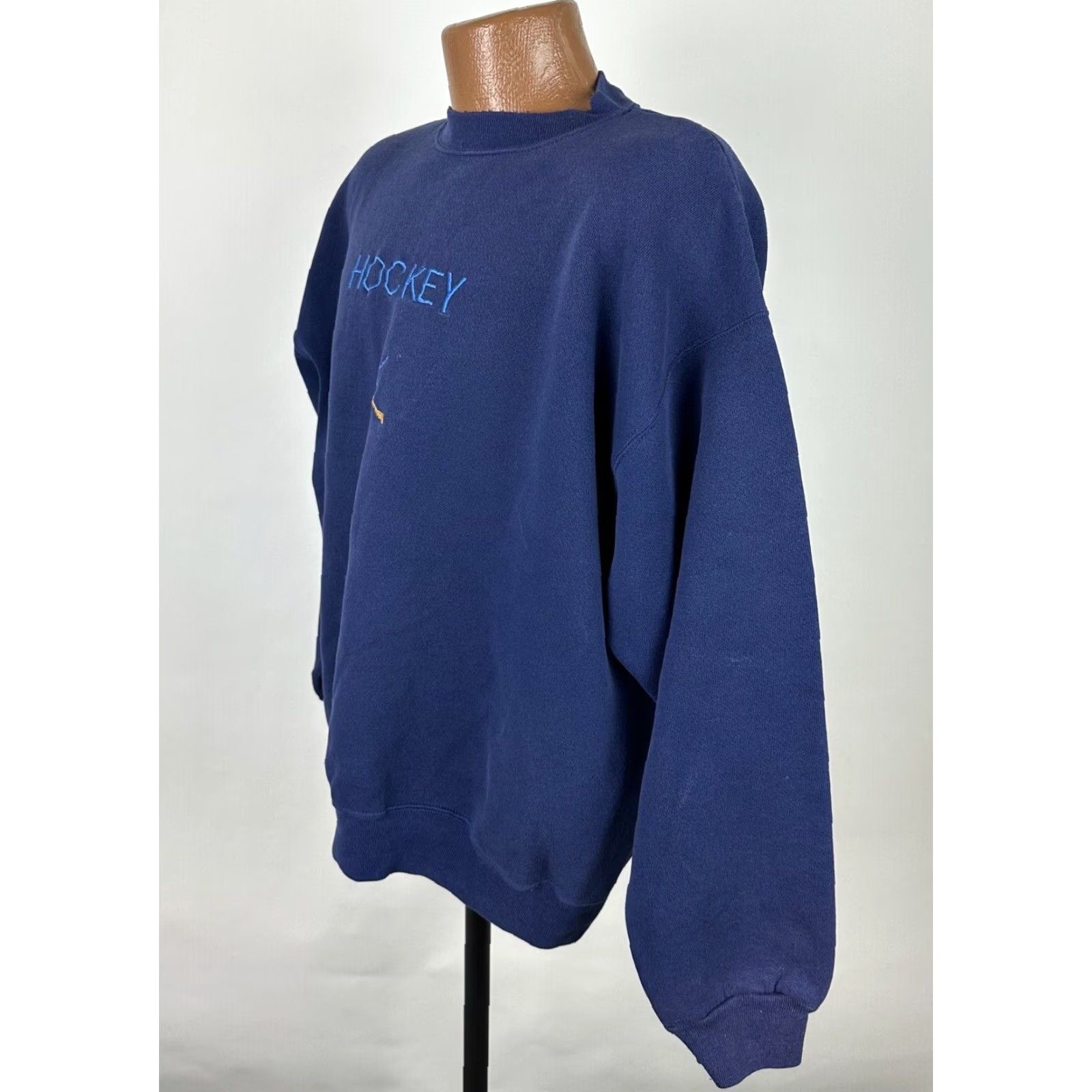 Tultex VINTAGE Tultex Sweatshirt XL Blue Navy Embroidered 90s Distressed Men Crew Neck Pullover Mid-weight Cotton Blend Size US XL / EU 56 / 4 - 6 Thumbnail
