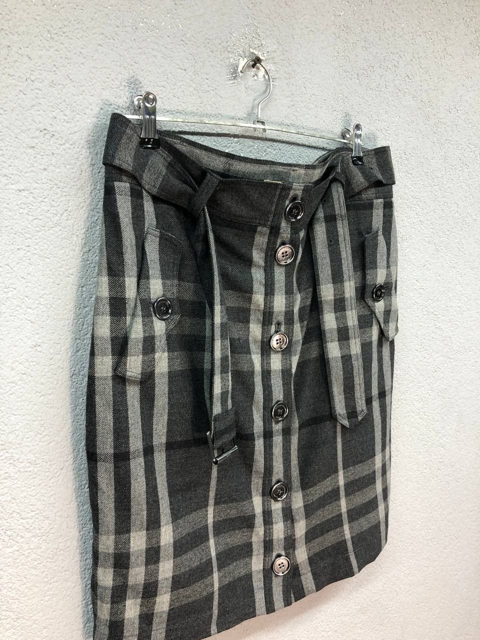 Burberry Burberry nova check womens wool skirt size USA 10 / Large Size 32" / US 10 / IT 46 - 2 Thumbnail