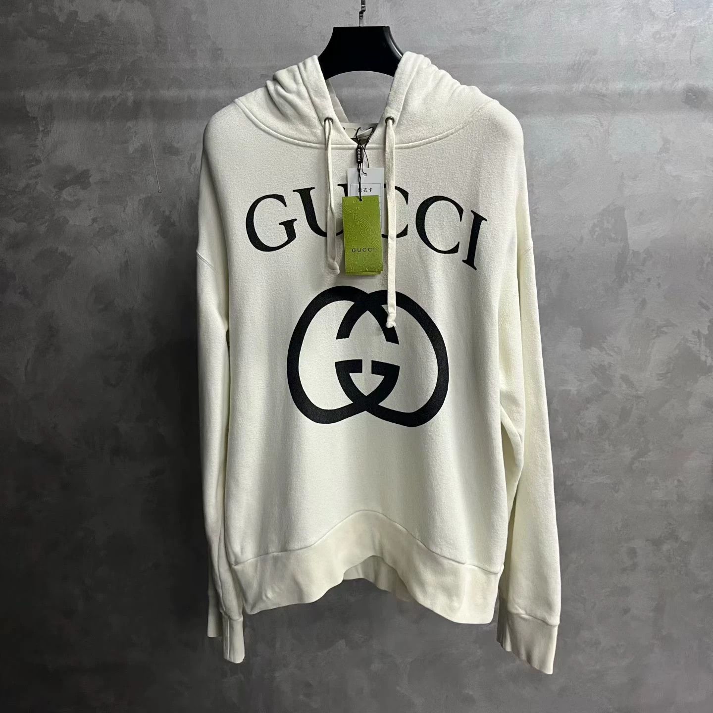 Gucci Gucci Retro Printed White T-Shirt L Women Size L / US 10 / IT 46 - 1 Thumbnail