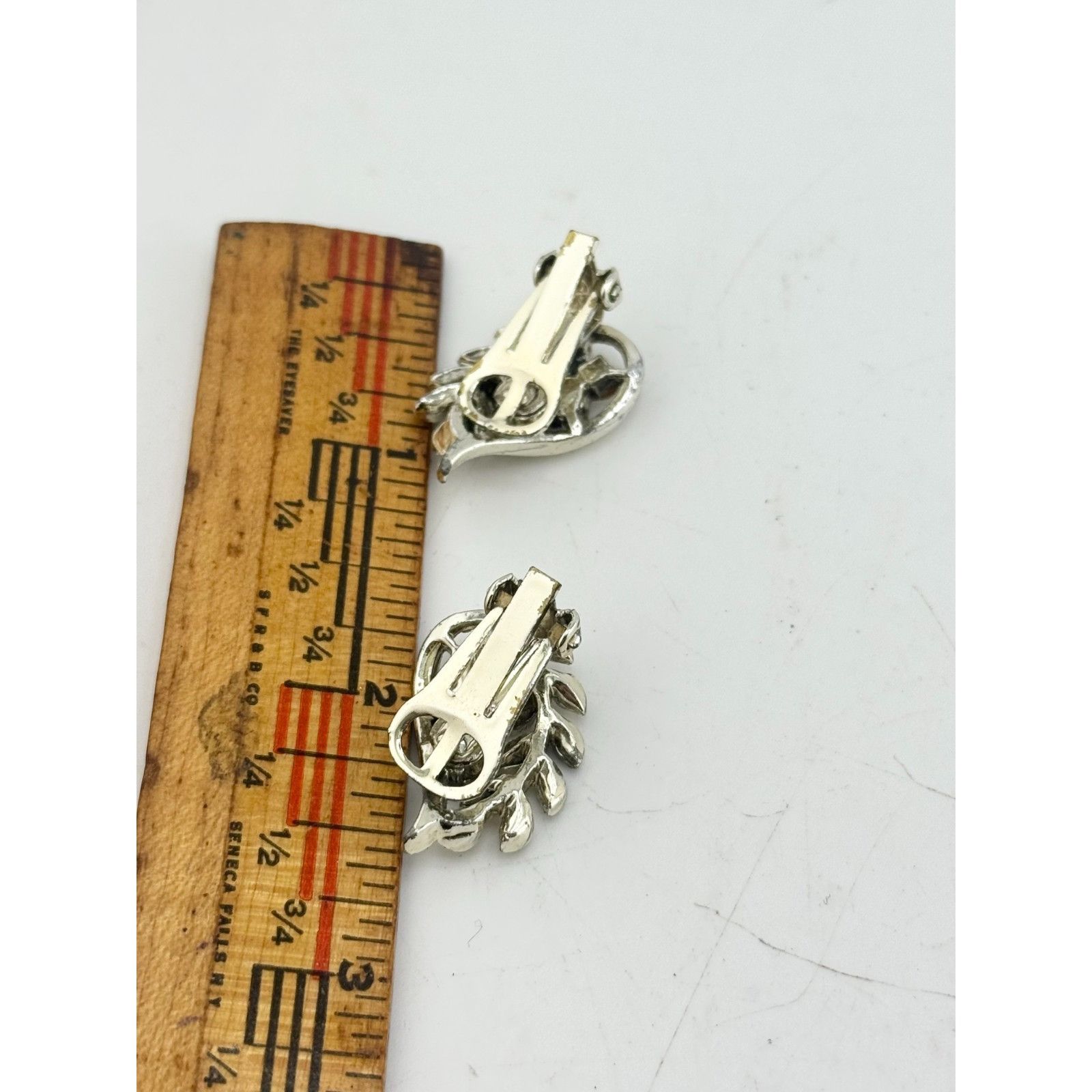 Vintage Vintage rhinestone leaf earrings Size ONE SIZE - 5 Thumbnail