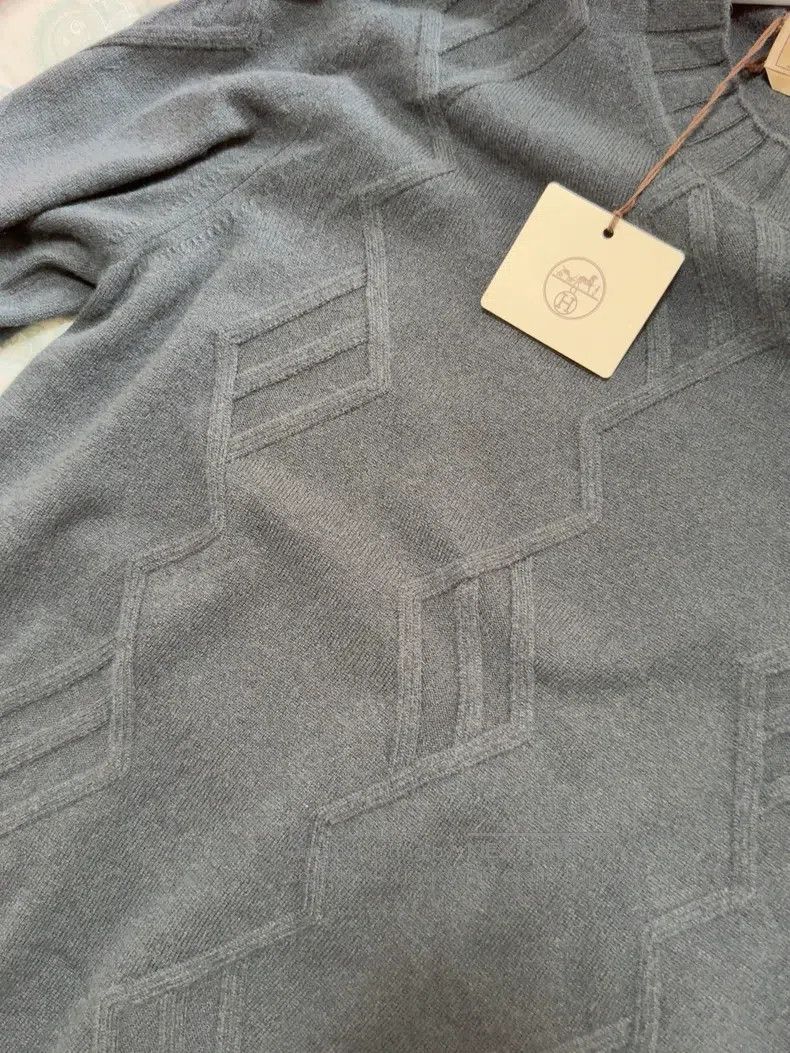 Hermes Hermes Cashmere sweater, 100% cashmere. Size US L / EU 52-54 / 3 - 2 Thumbnail